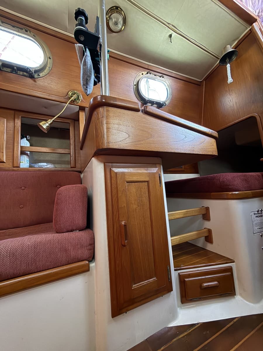 1987 Pacific Seacraft  - Photo 43