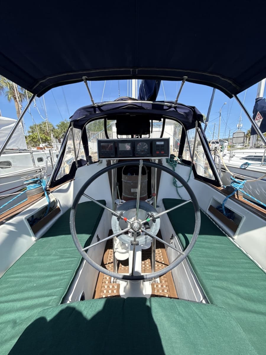 1987 Pacific Seacraft  - Photo 13