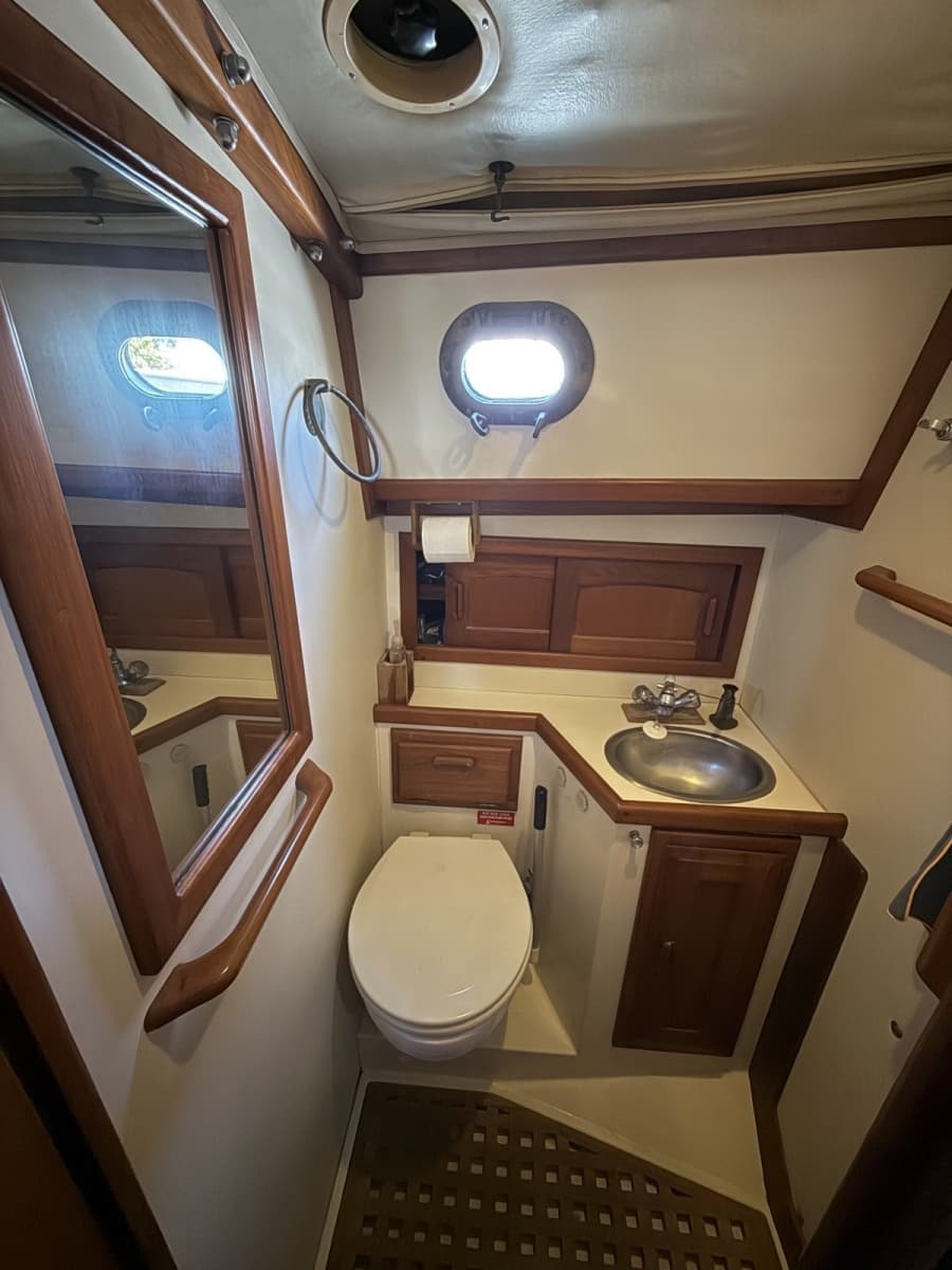 1987 Pacific Seacraft  - Photo 34
