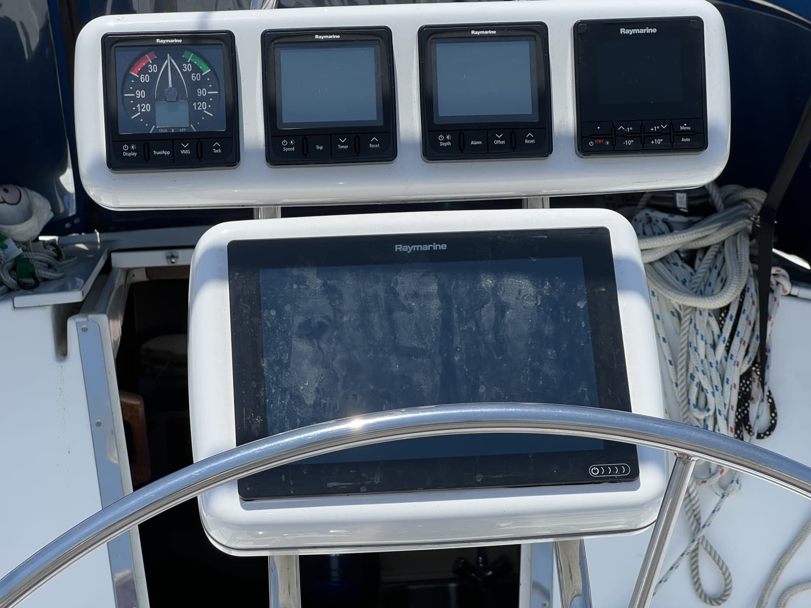 1997 Catalina 34 Mark II - Photo 13