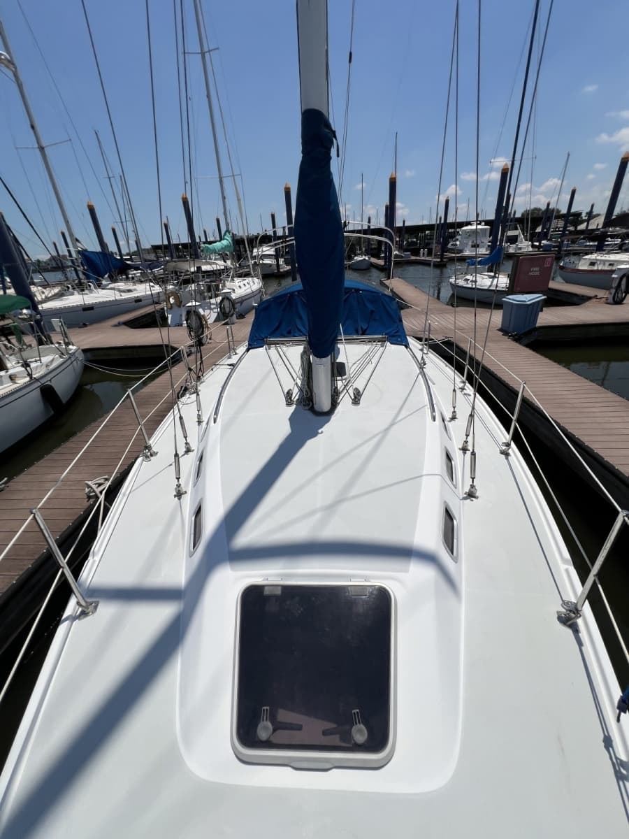 1997 Catalina 34 Mark II - Photo 9