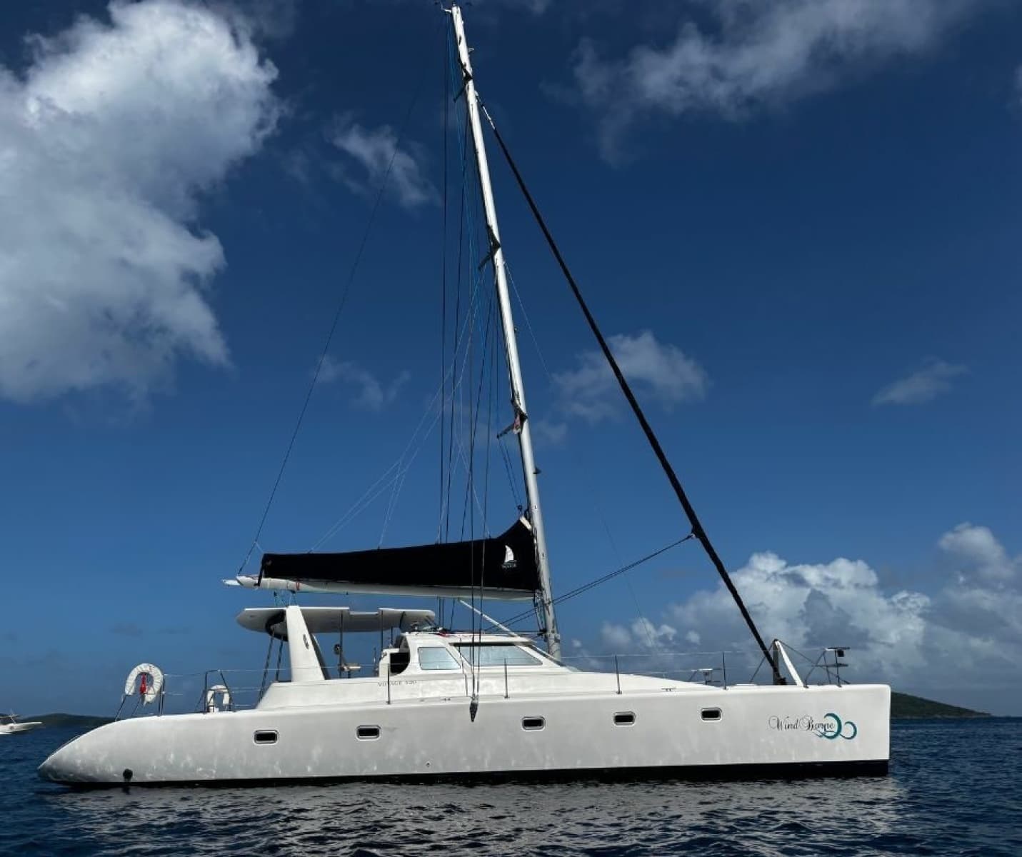 2015 Voyage Yachts 520 - Photo 3