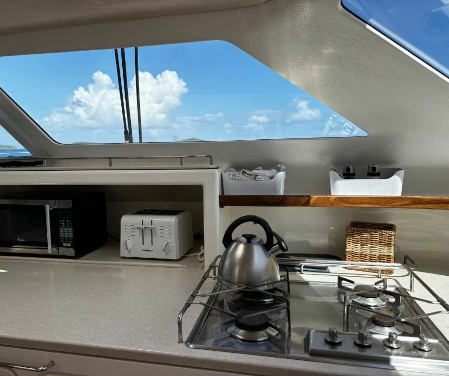 2015 Voyage Yachts 520 - Photo 16
