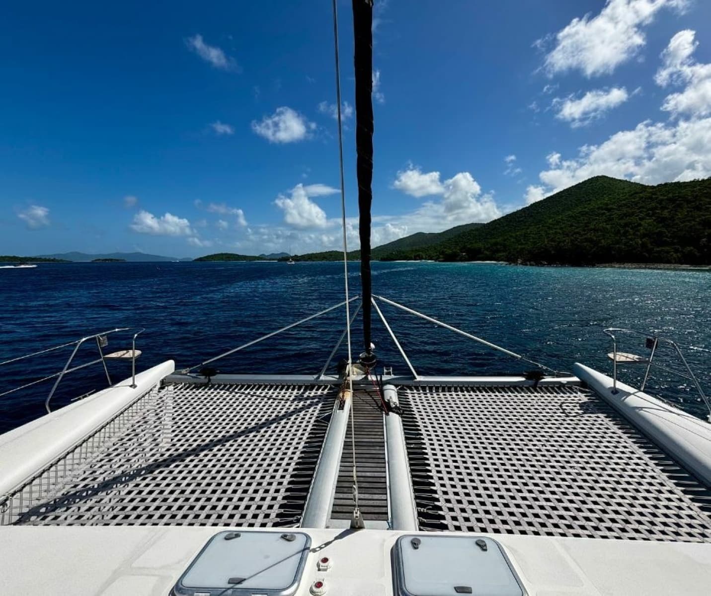2015 Voyage Yachts 520 - Photo 6