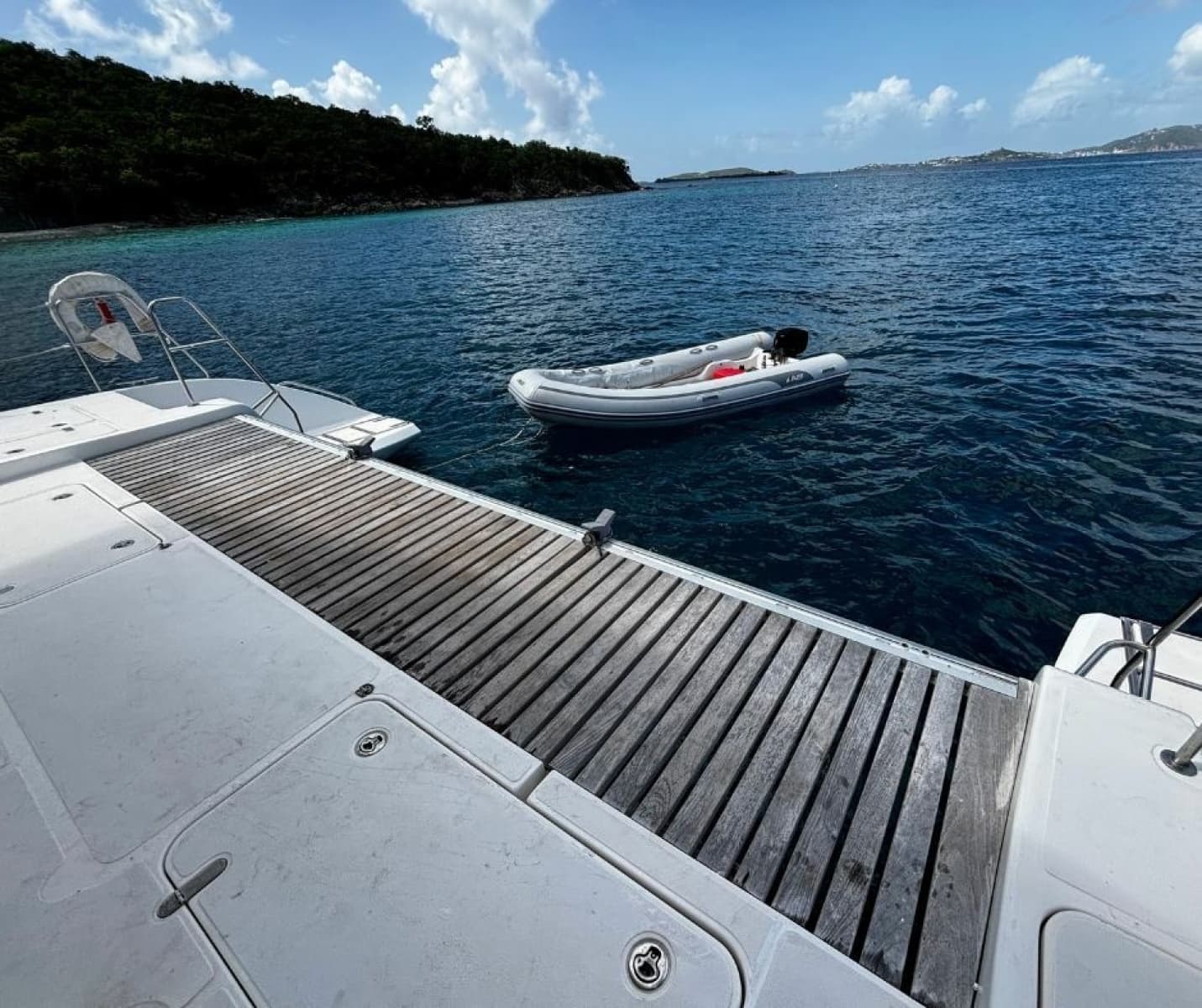 2015 Voyage Yachts 520 - Photo 8