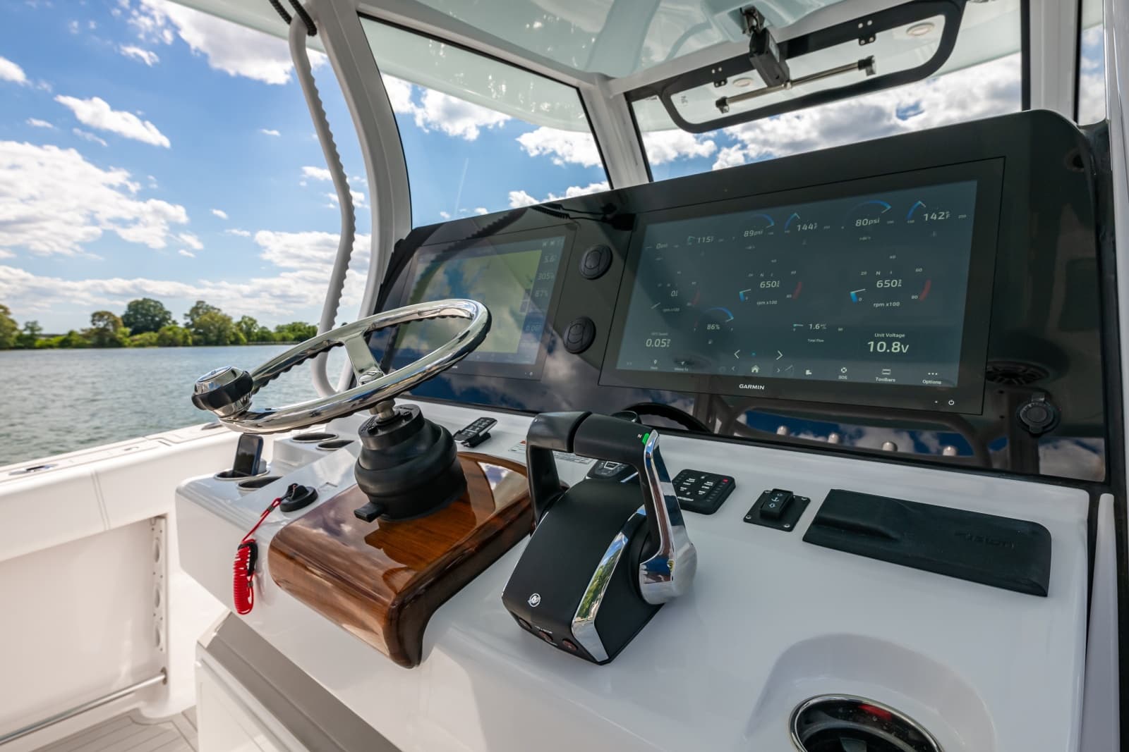 2023 Sportsman Open 352 Center Console - Photo 36