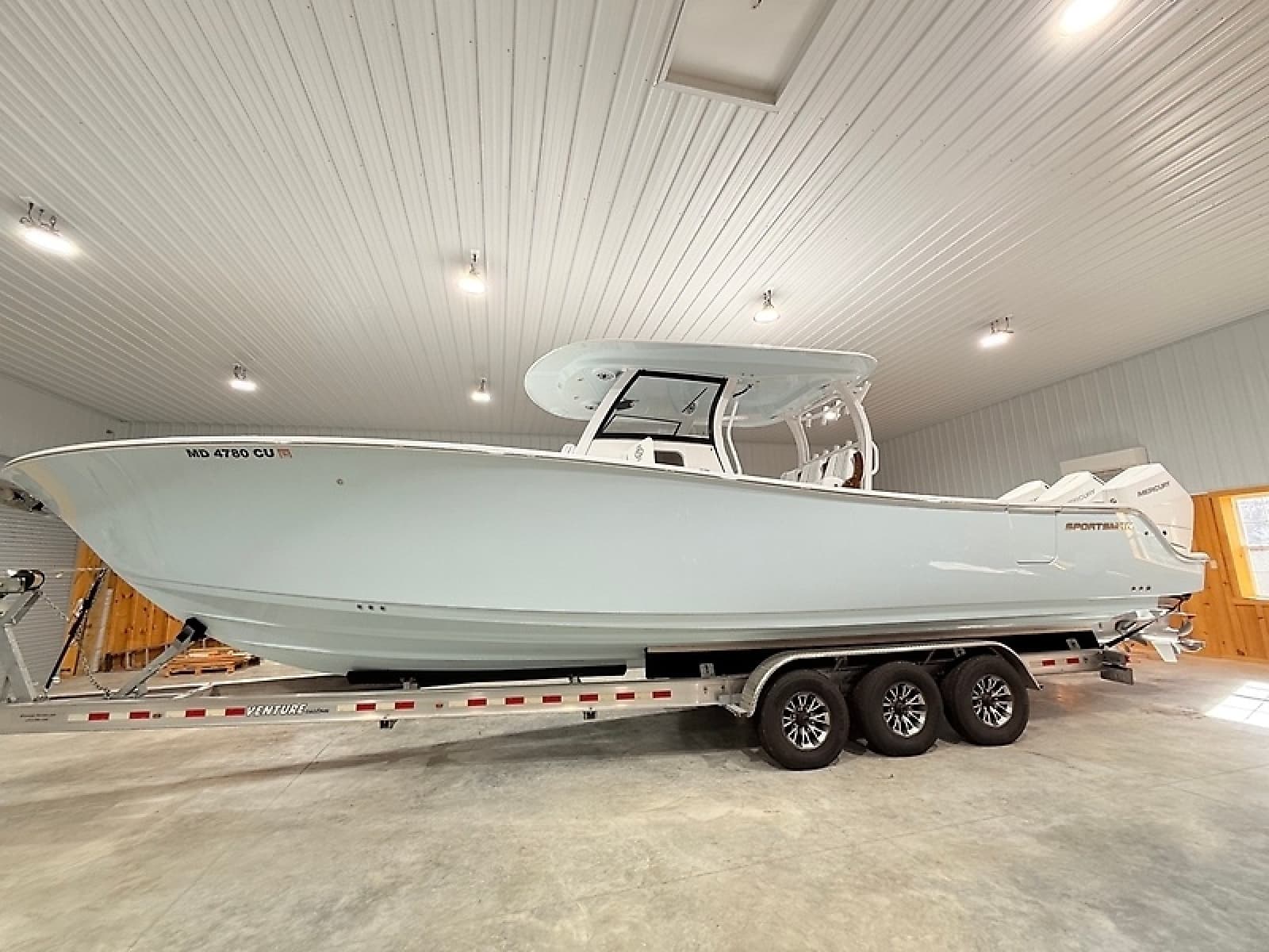2023 Sportsman Open 352 Center Console - Photo 3