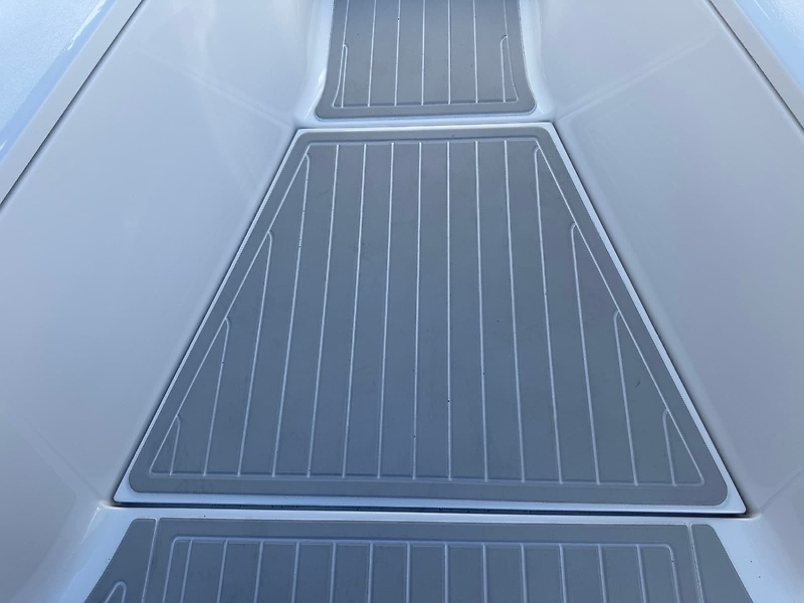 2023 Sportsman Open 352 Center Console - Photo 15