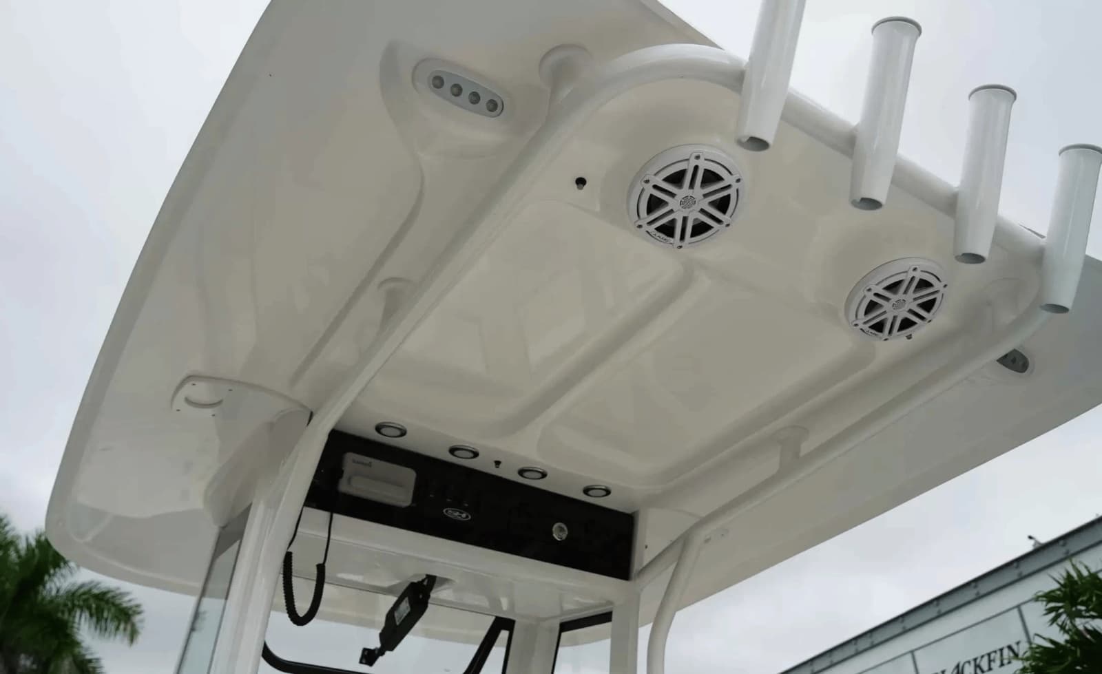 2026 Sea Hunt Ultra 235SE - Photo 12