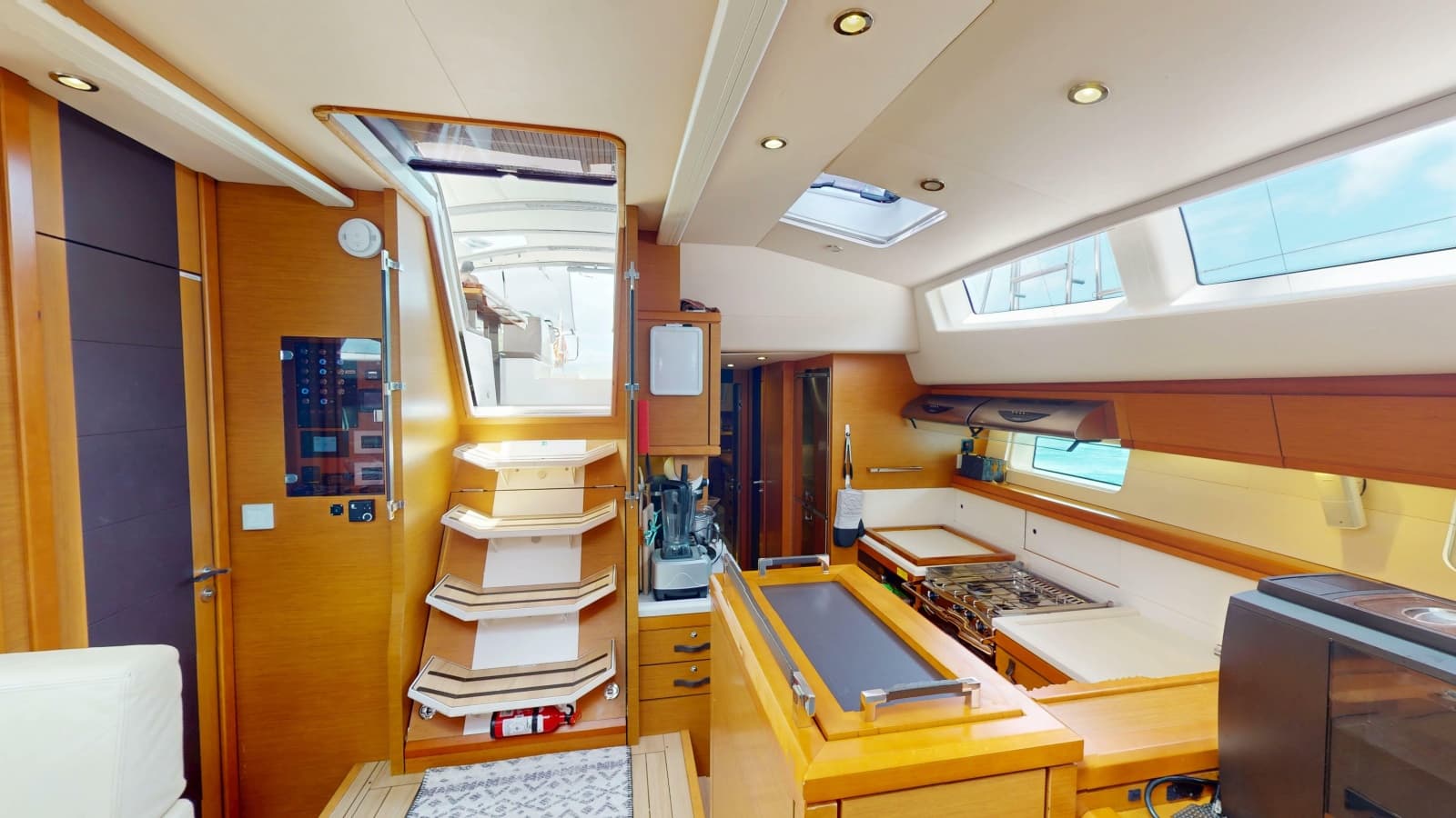 2018 Jeanneau 64 - Photo 14