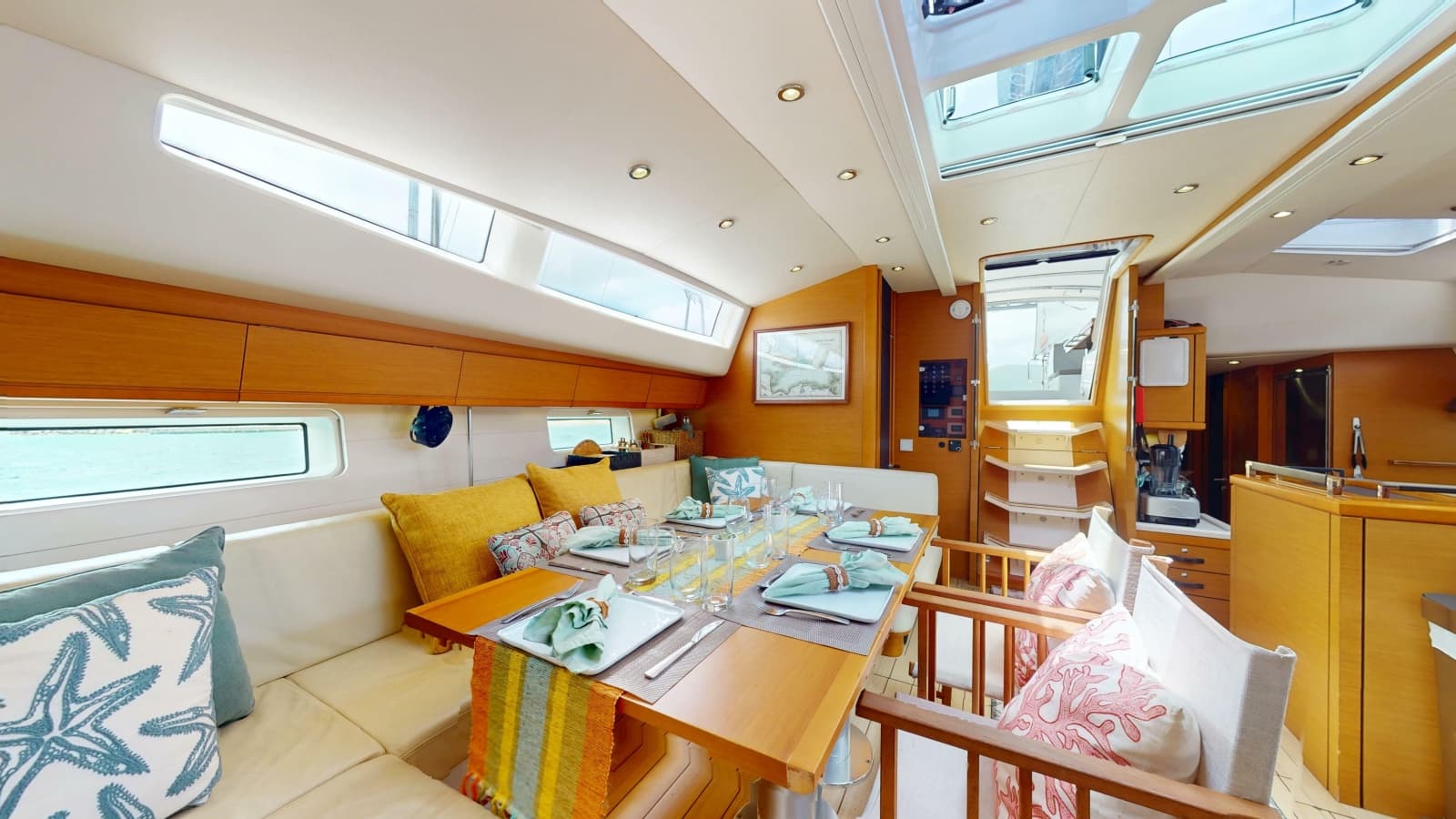 2018 Jeanneau 64 - Photo 12