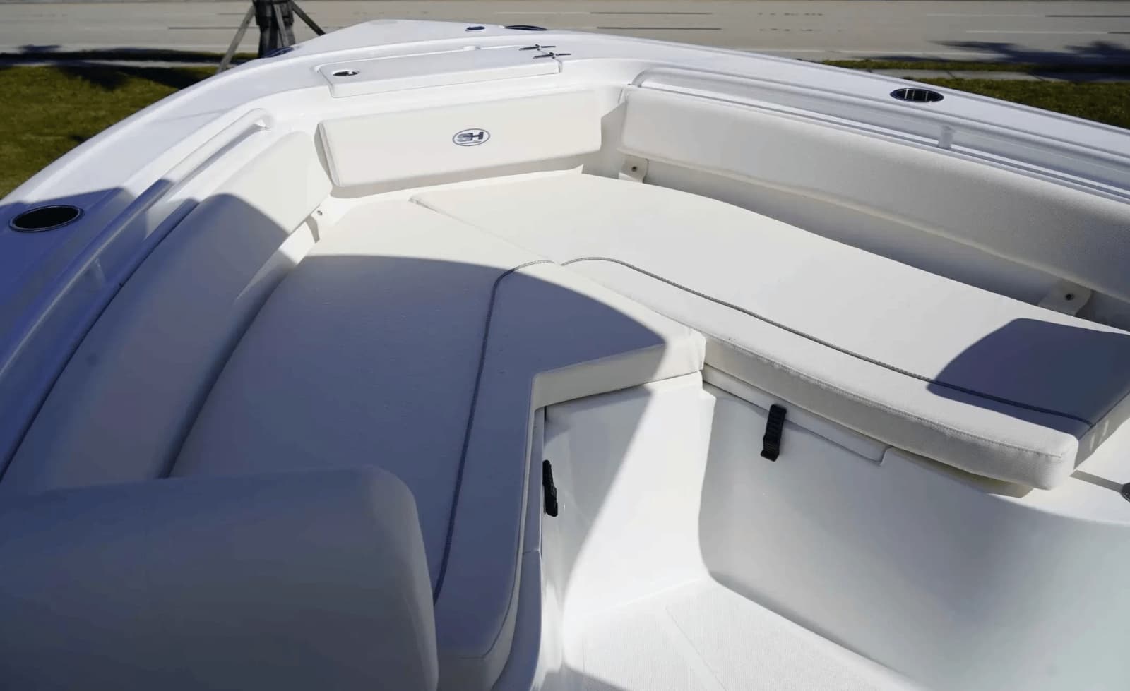 2026 Sea Hunt Ultra 245SE - Photo 12
