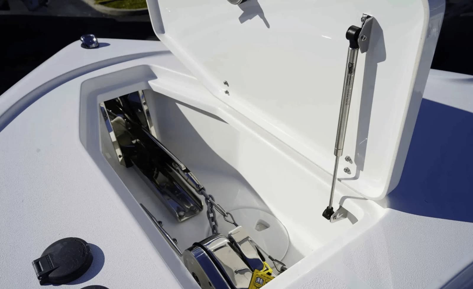 2026 Sea Hunt Ultra 305SE - Photo 9