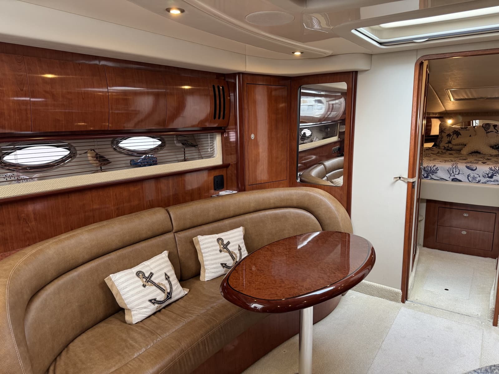 2005 Sea Ray 420 Sundancer - Photo 11