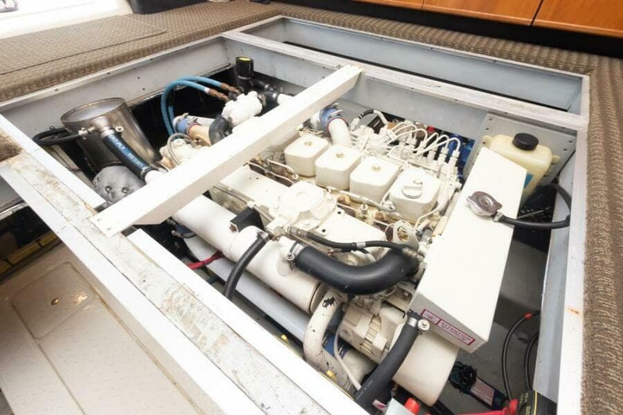 2004 Meridian 490 Pilothouse - Photo 40