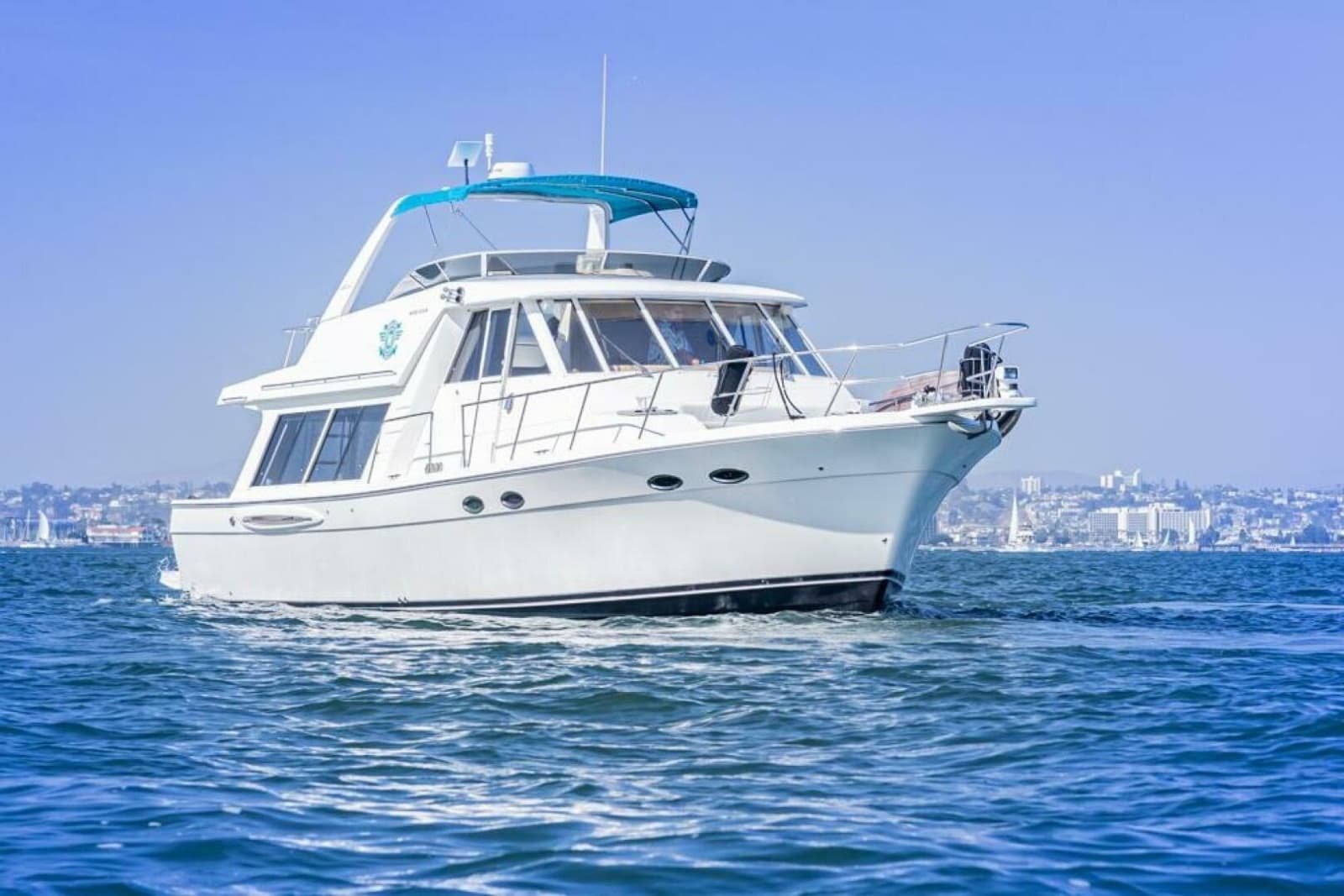 2004 Meridian 490 Pilothouse - Photo 4