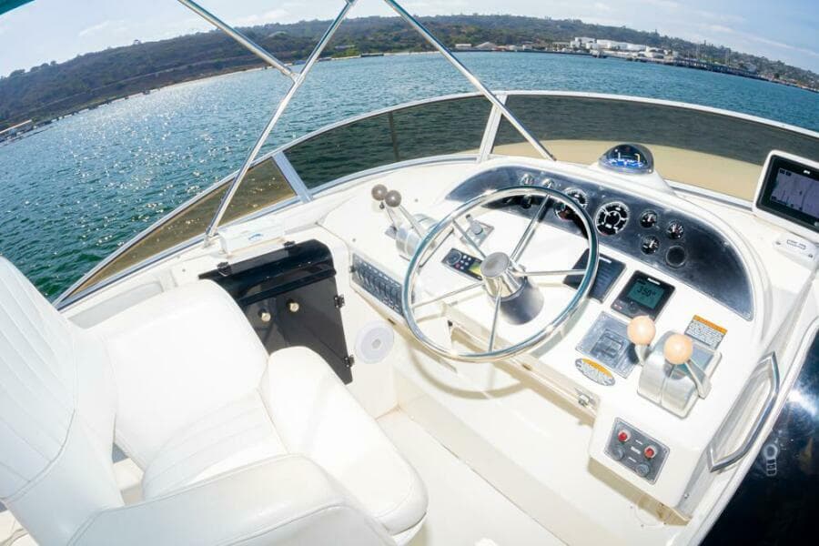 2004 Meridian 490 Pilothouse - Photo 12