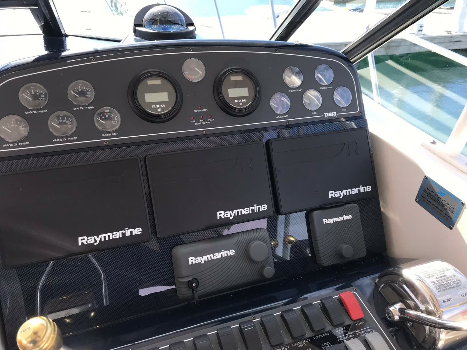 2003 Tiara Yachts 3500 Open - Photo 11