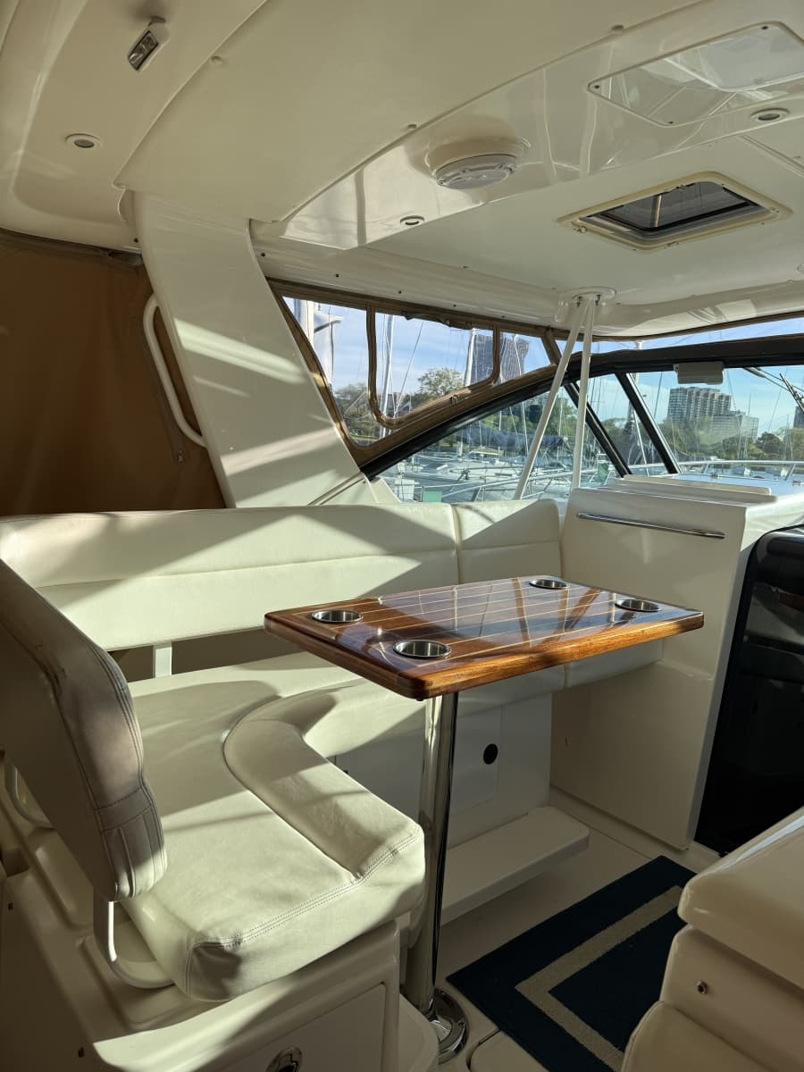 2003 Tiara Yachts 3500 Open - Photo 9