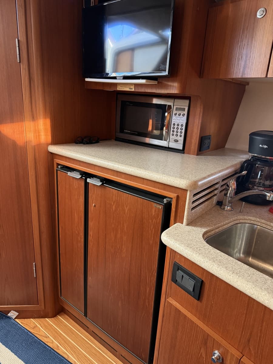 2003 Tiara Yachts 3500 Open - Photo 15