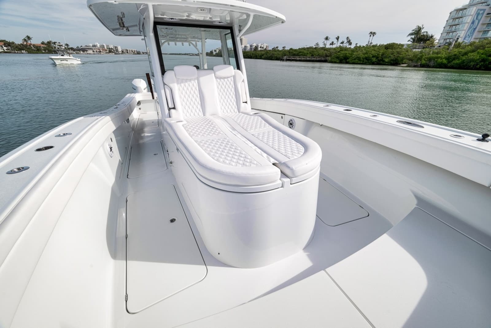 2024 Costa Custom 34 SV - Photo 22