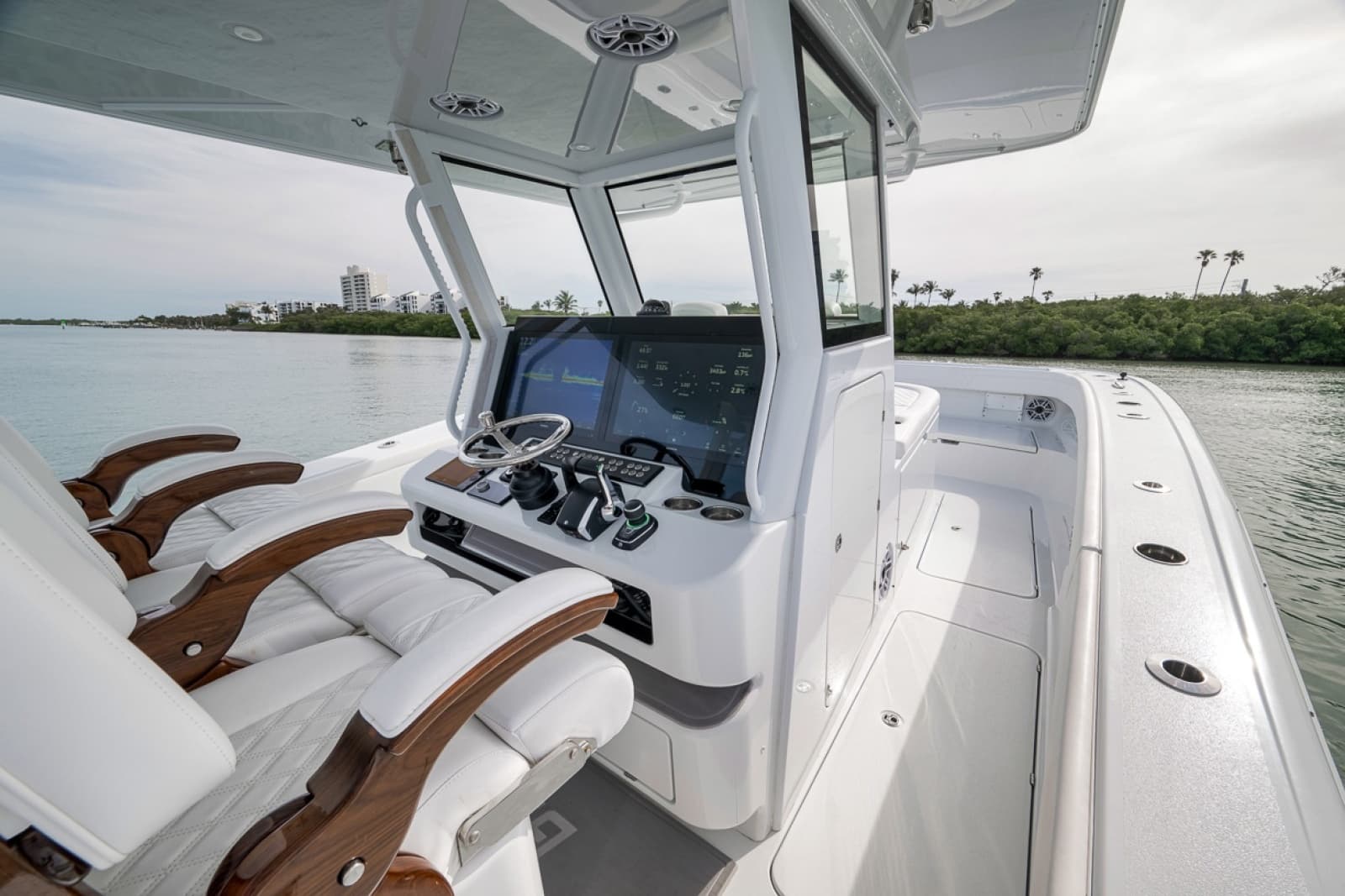 2024 Costa Custom 34 SV - Photo 31