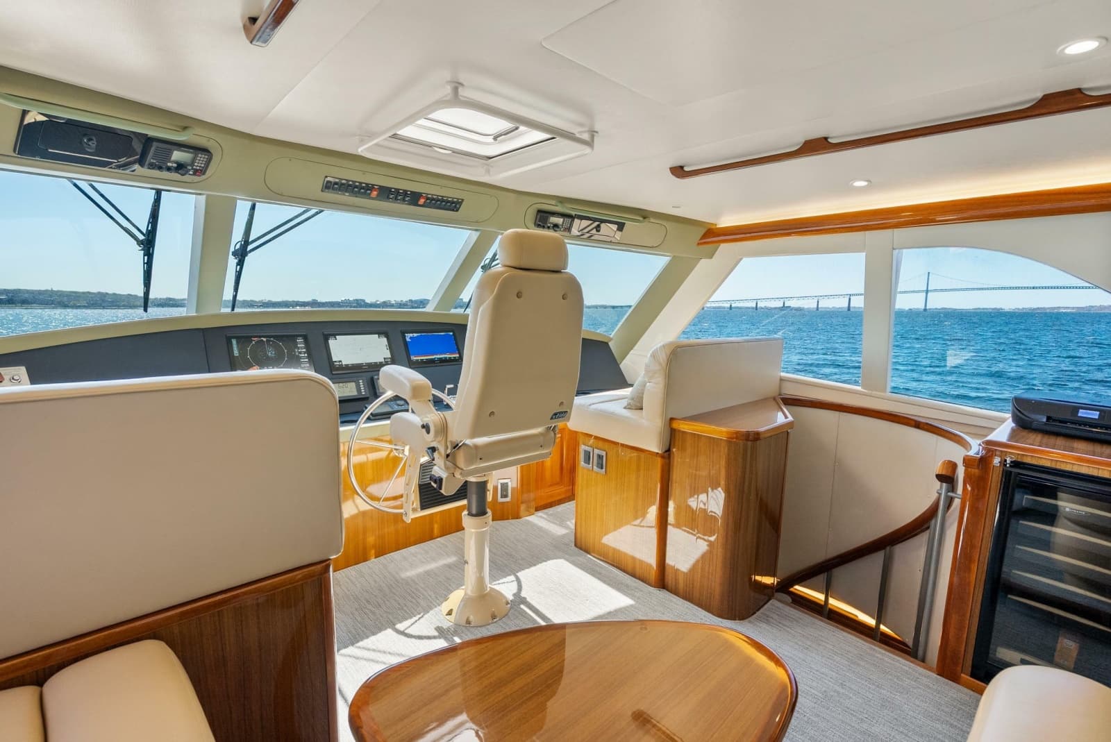 2007 Viking Enclosed Flybridge - Photo 23