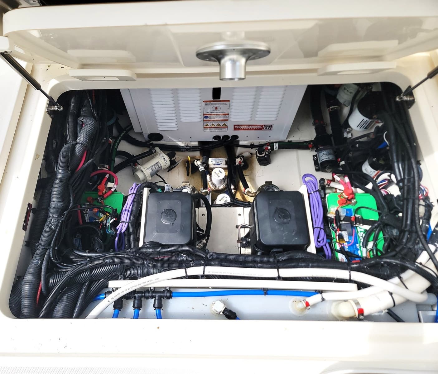 2022 Boston Whaler 320 Vantage - Photo 49