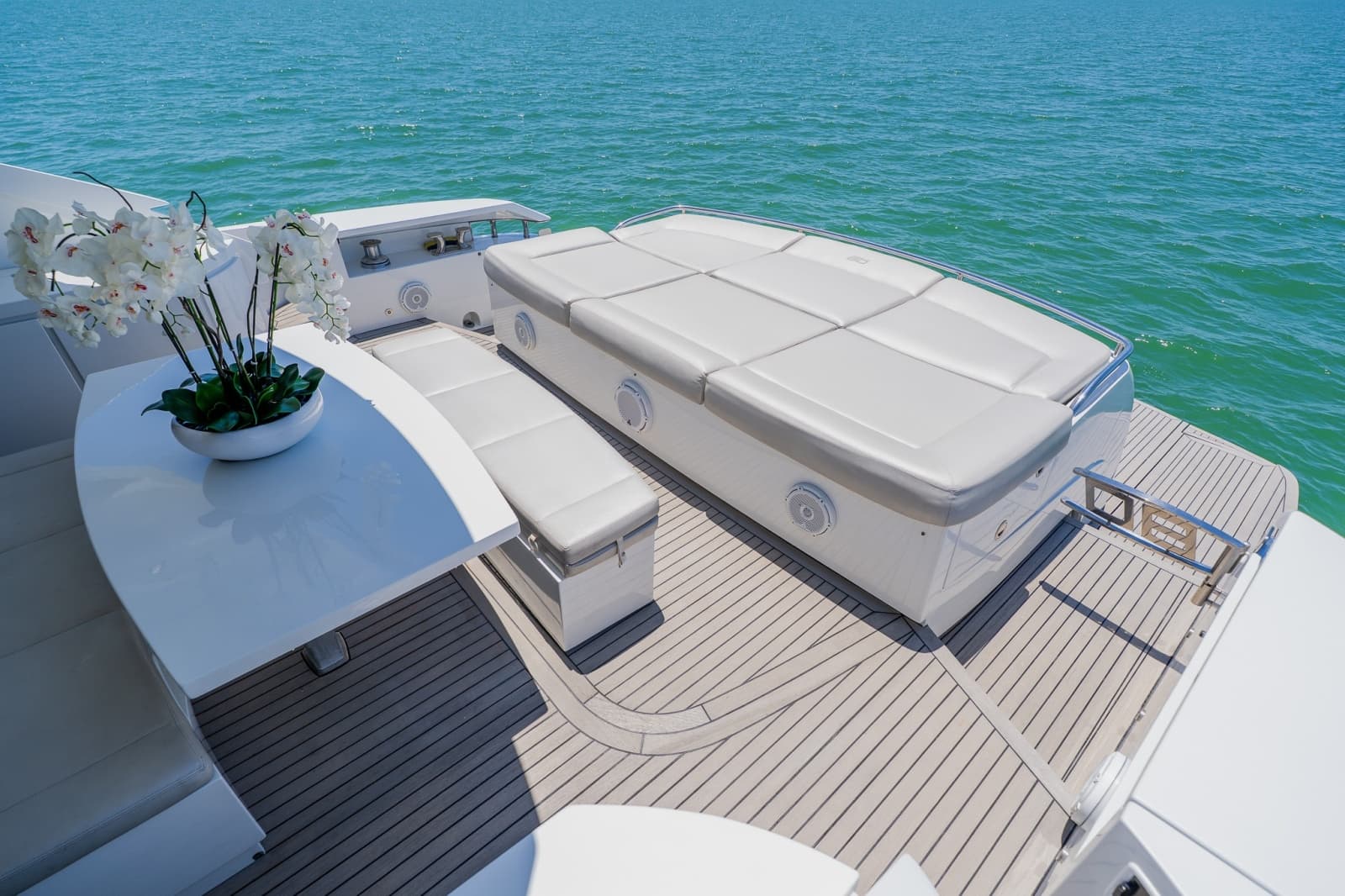 2010 Pershing 80 - Photo 11