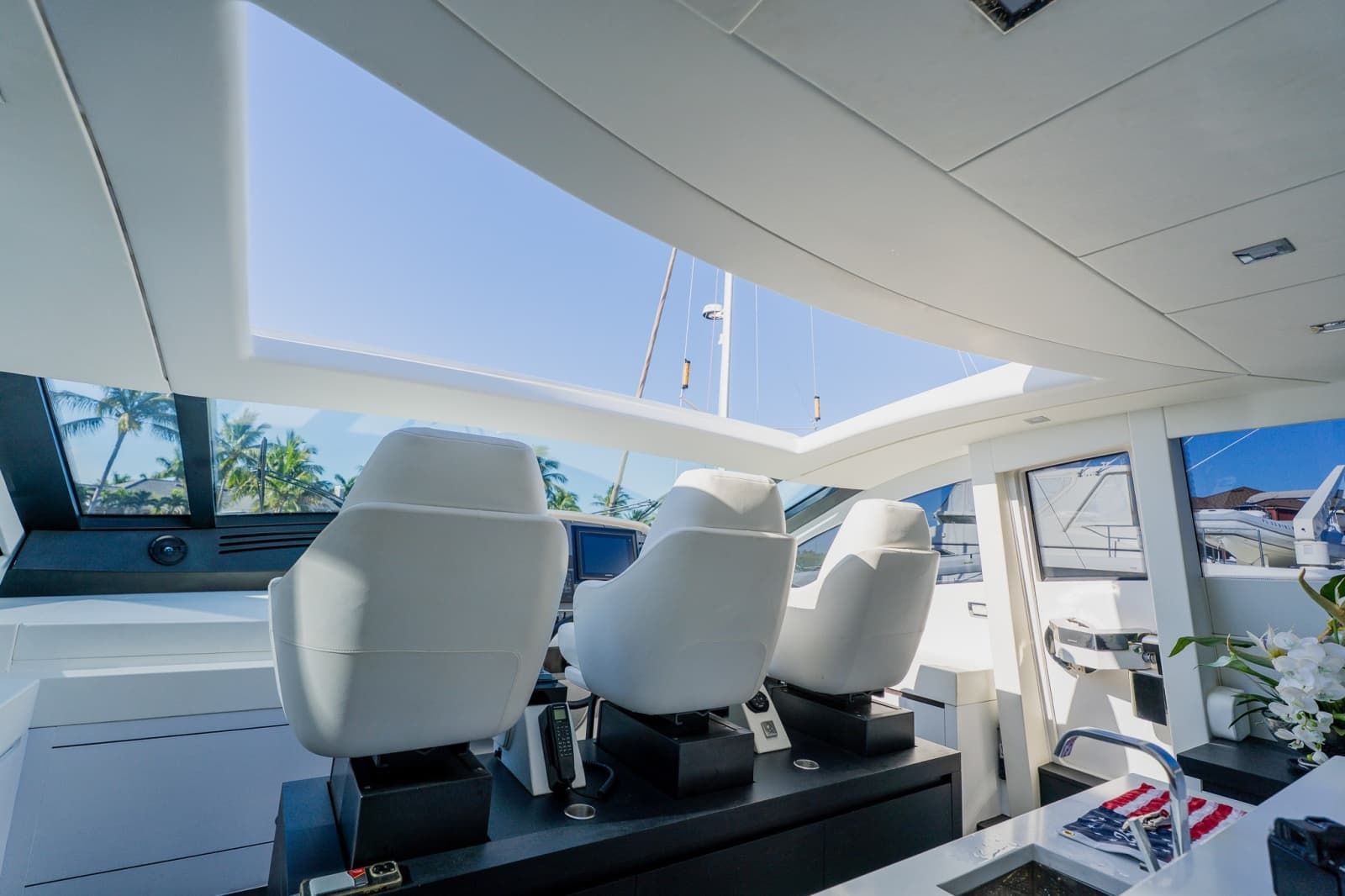 2010 Pershing 80 - Photo 16