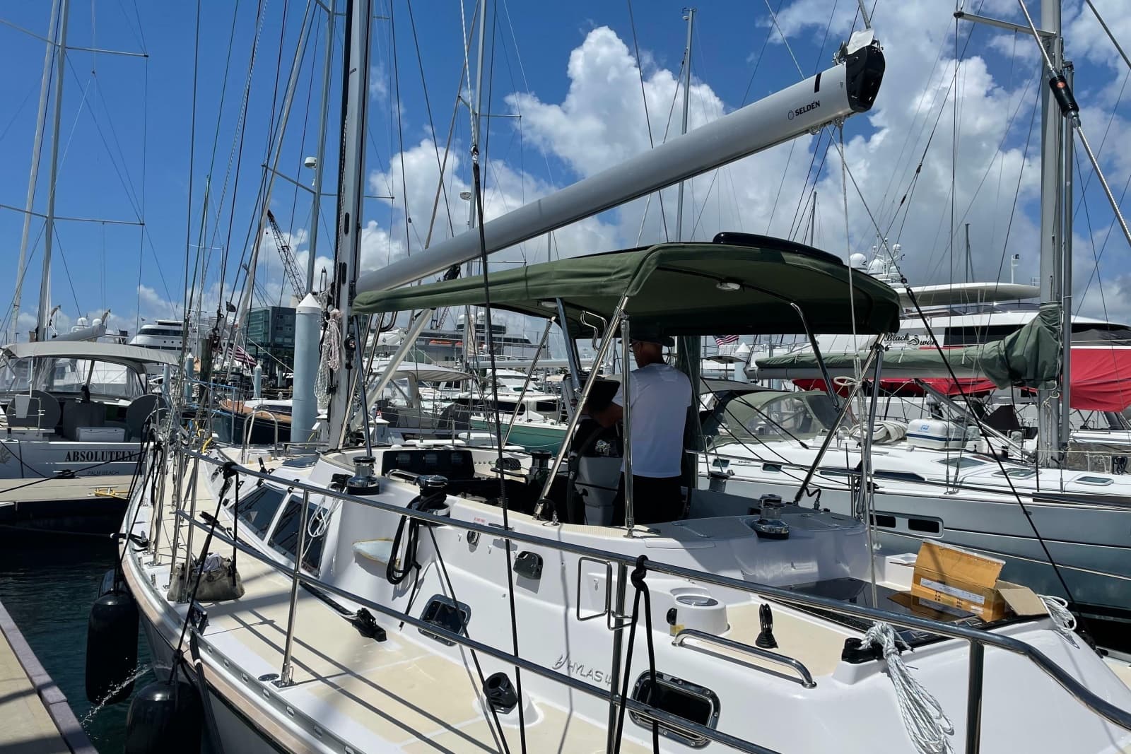 2021 Hylas H46 - Photo 6