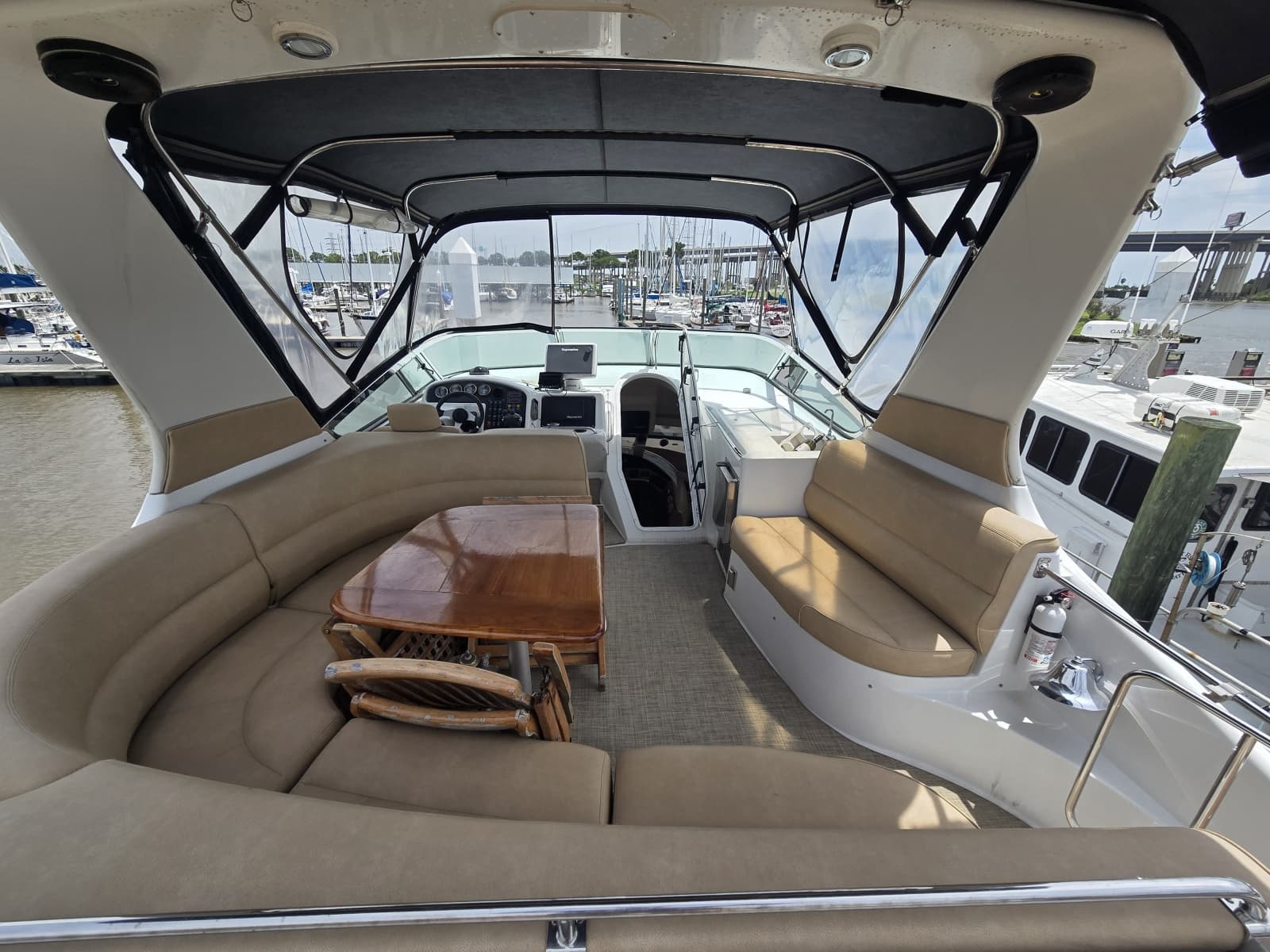 2000 Carver 530 - Photo 46