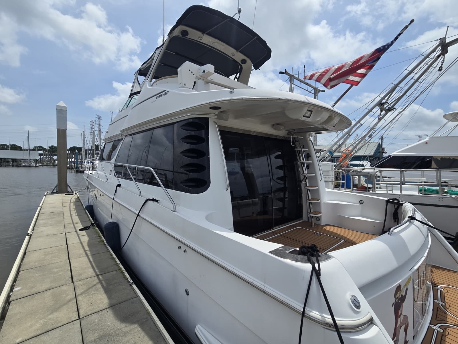 2000 Carver 530 - Photo 7