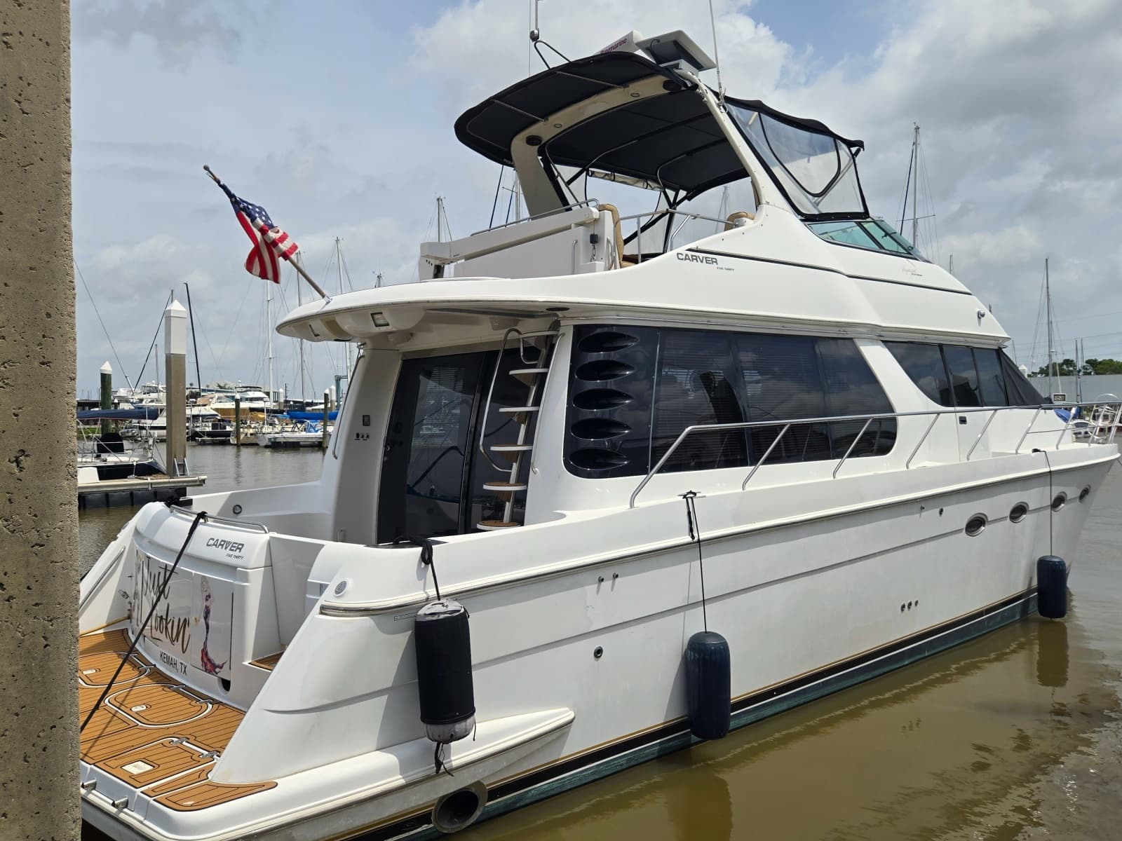2000 Carver 530 - Photo 3