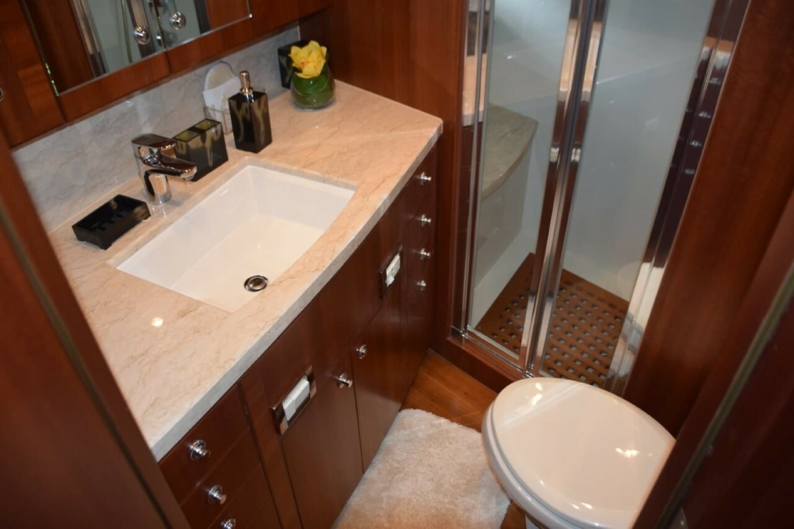 2013 Hargrave Motoryacht - Photo 23