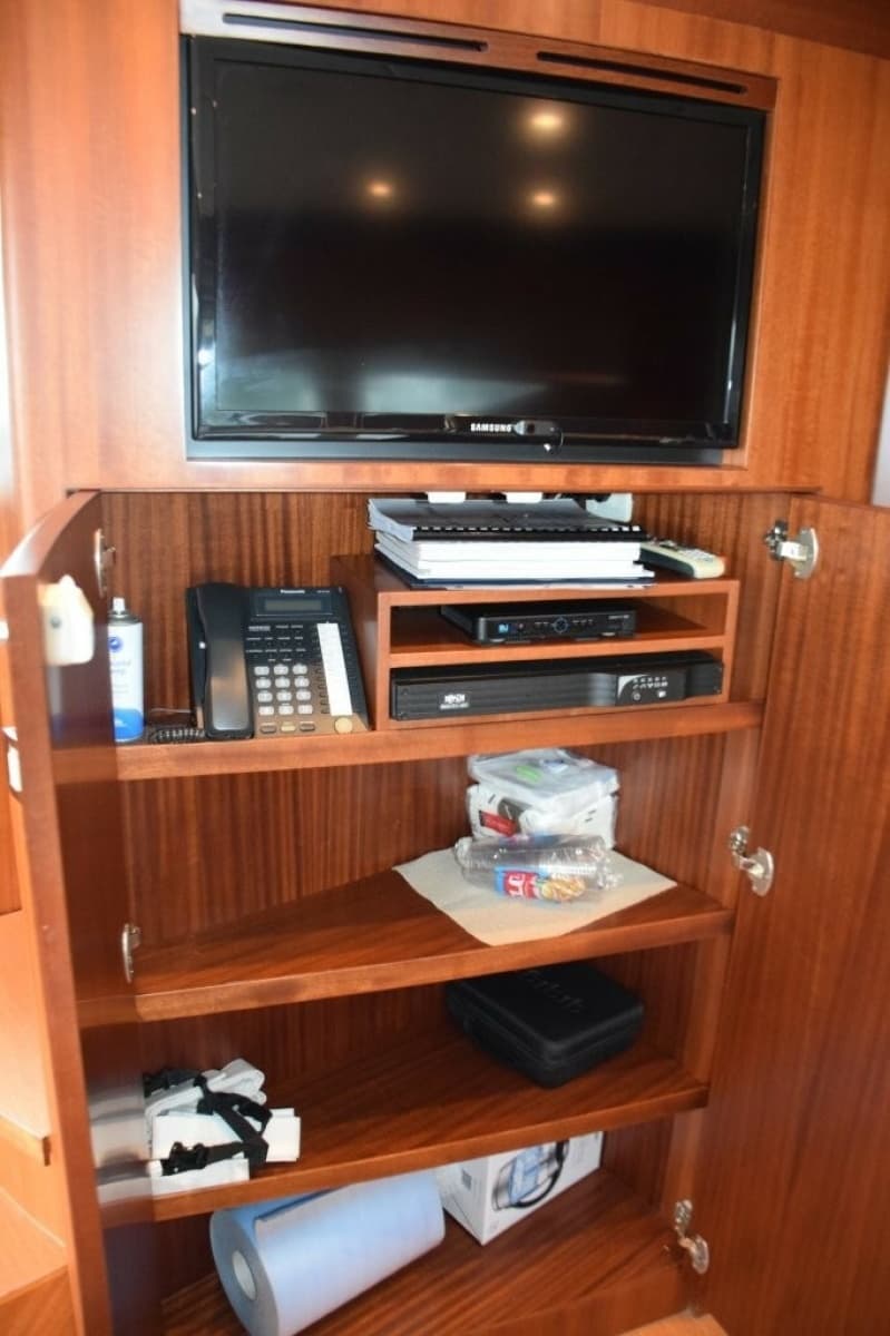2013 Hargrave Motoryacht - Photo 13