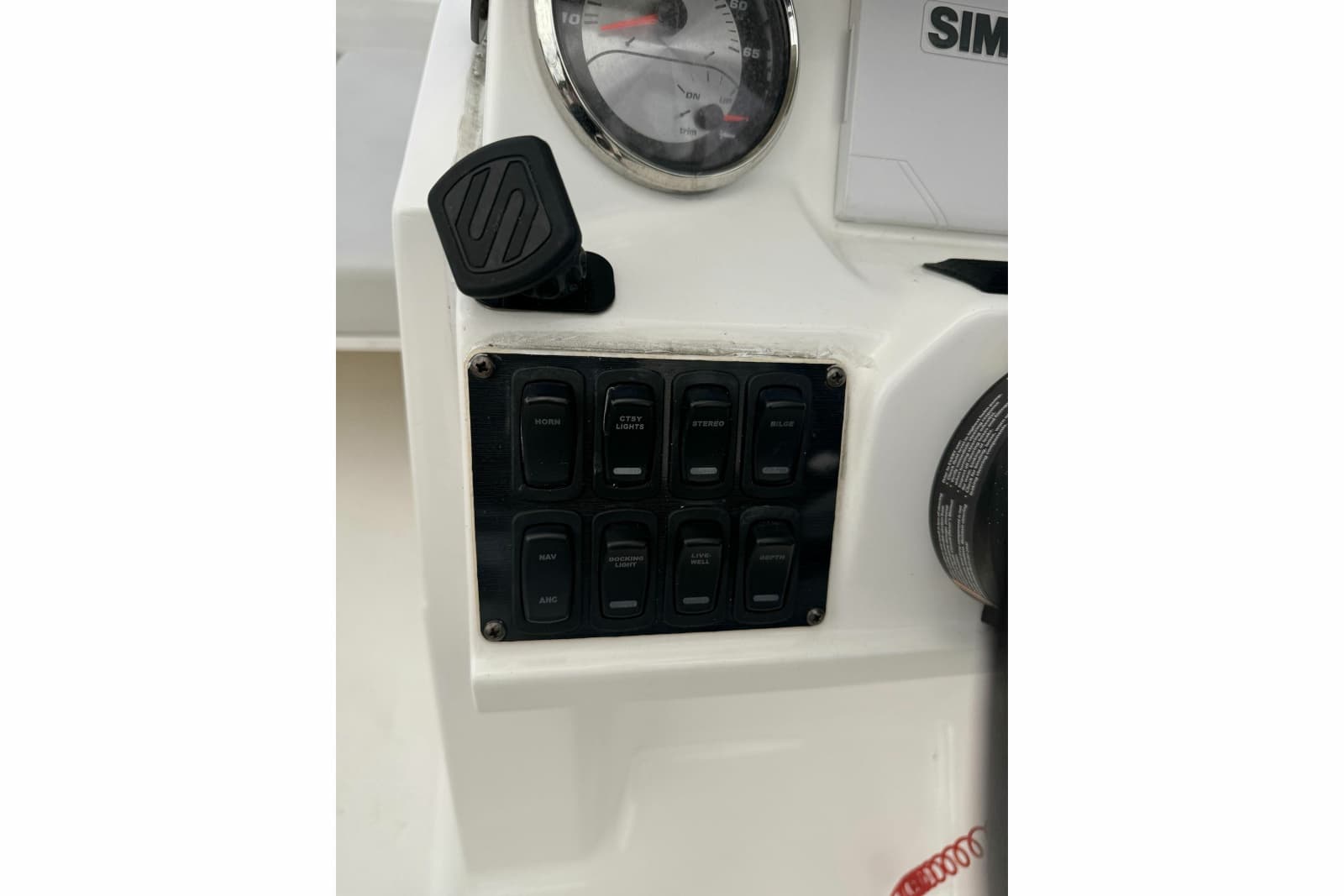 2020 Hurricane SunDeck Sport 185 OB - Photo 16