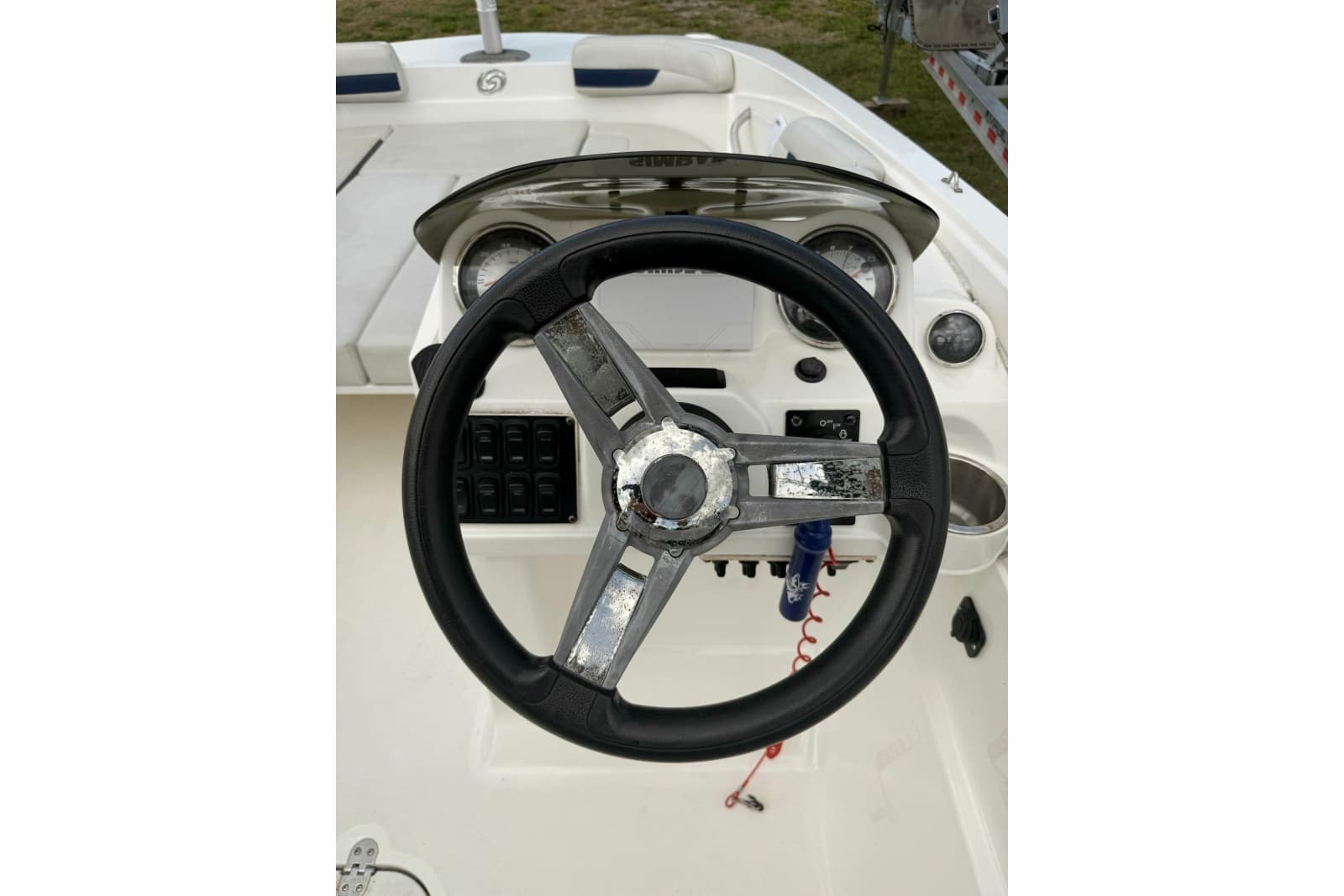 2020 Hurricane SunDeck Sport 185 OB - Photo 13