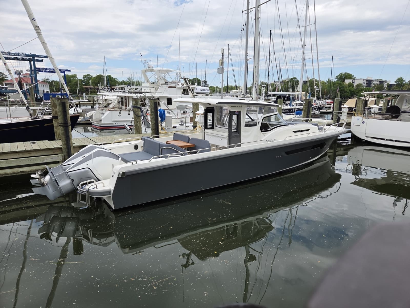 2023 Nimbus Tender 11 - Photo 11
