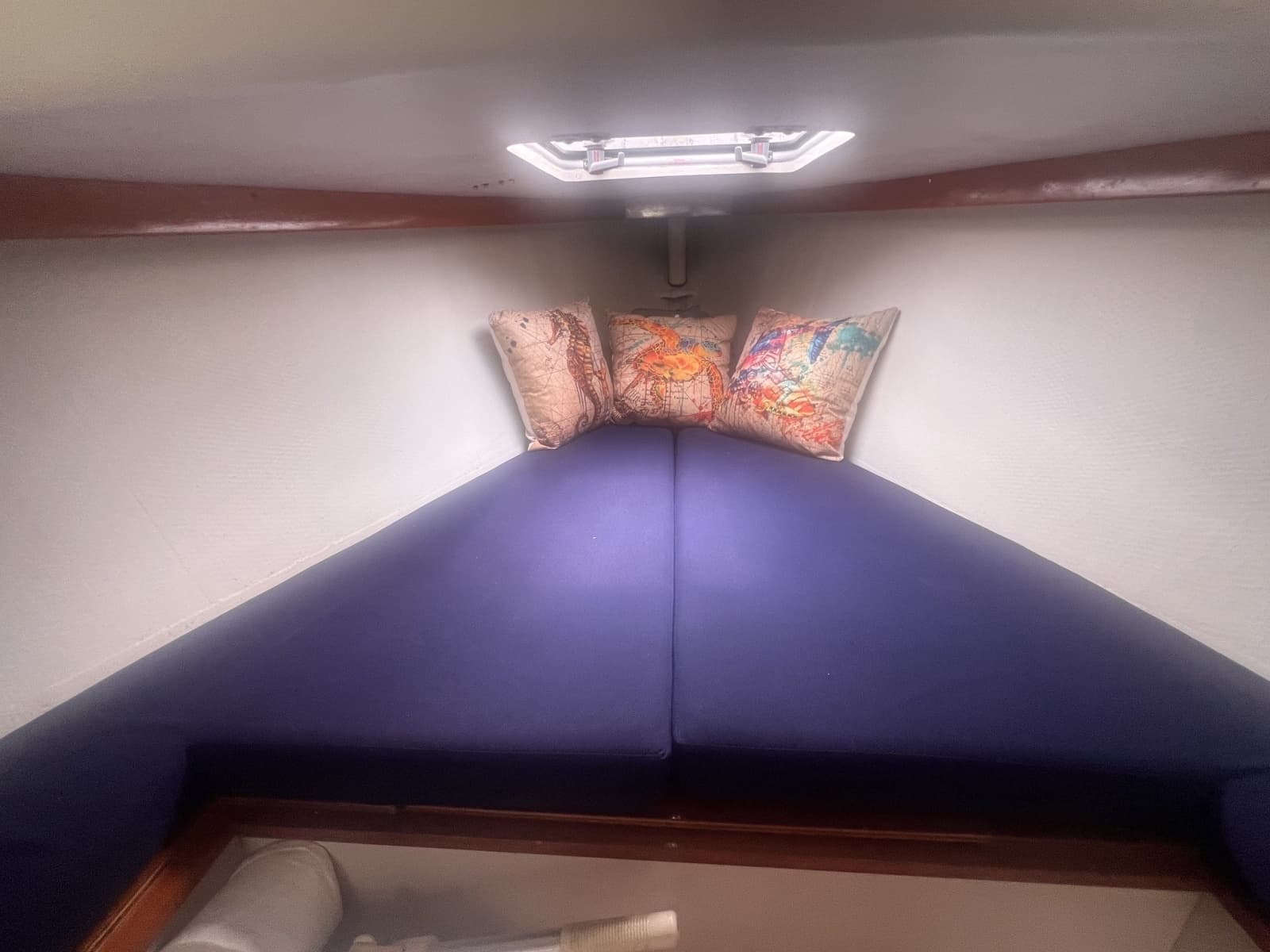 1998 Alerion Express - Photo 34