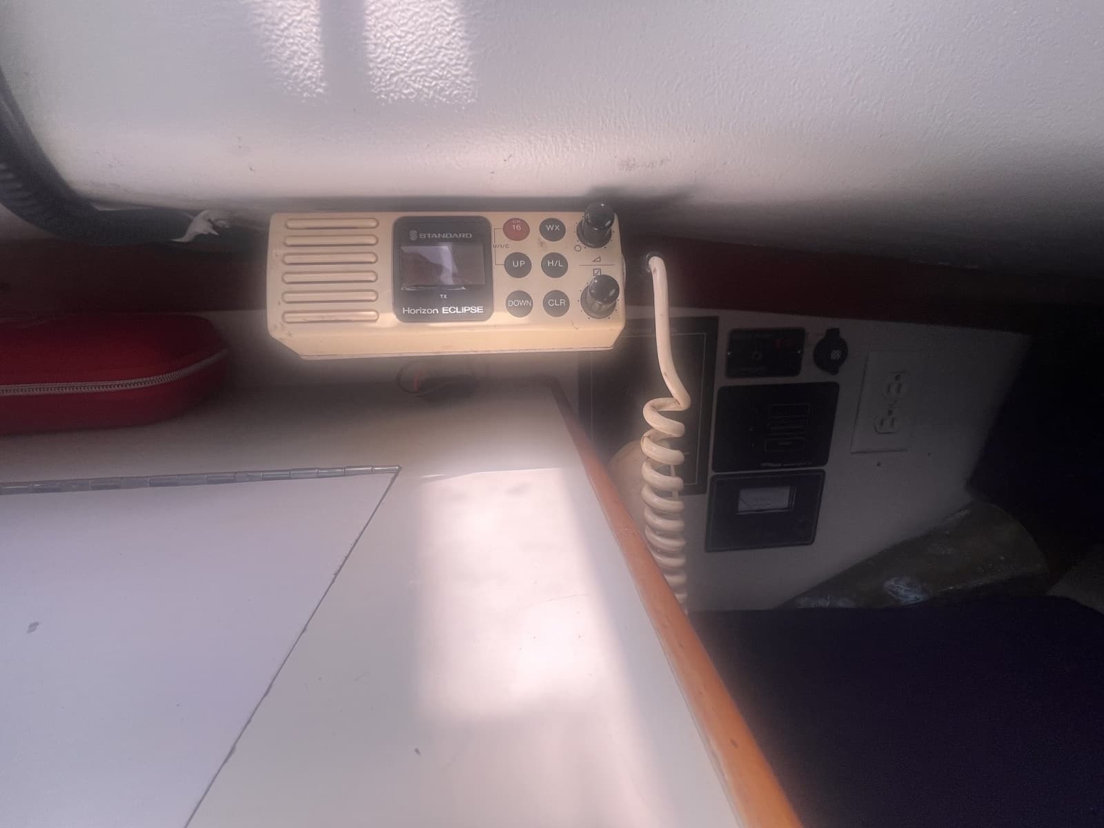 1998 Alerion Express - Photo 31