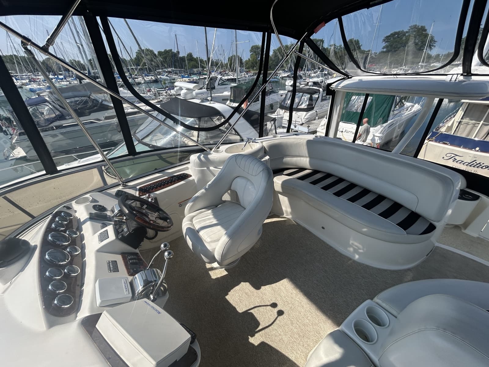2007 Meridian 368 Motoryacht - Photo 12