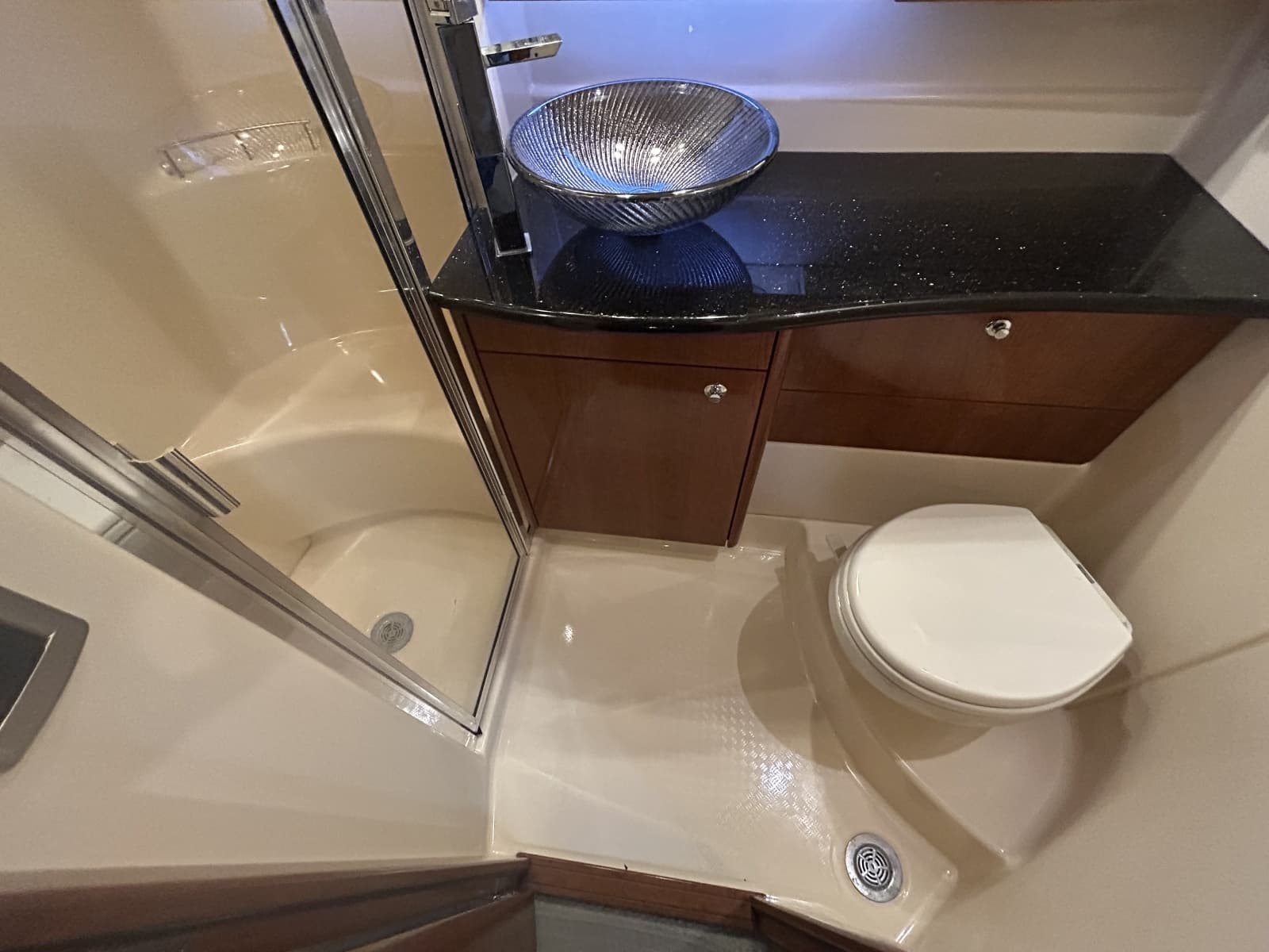 2007 Meridian 368 Motoryacht - Photo 23