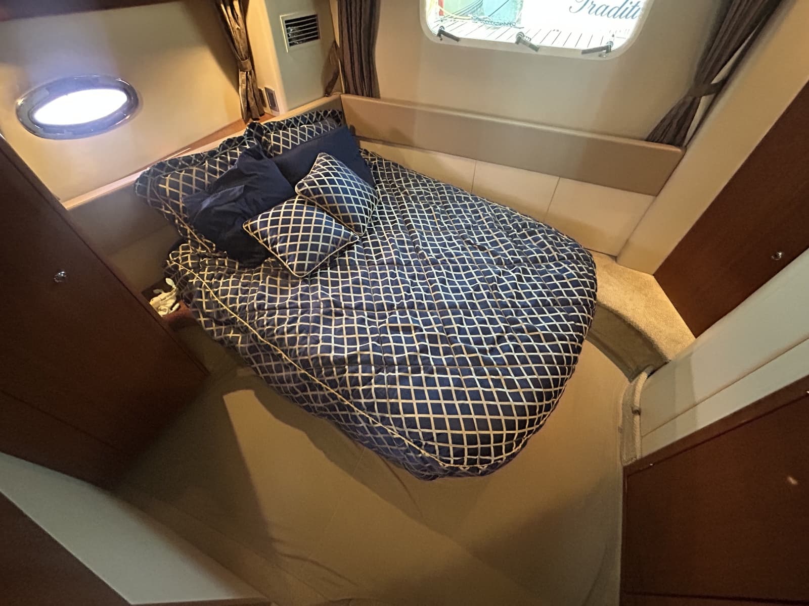 2007 Meridian 368 Motoryacht - Photo 22