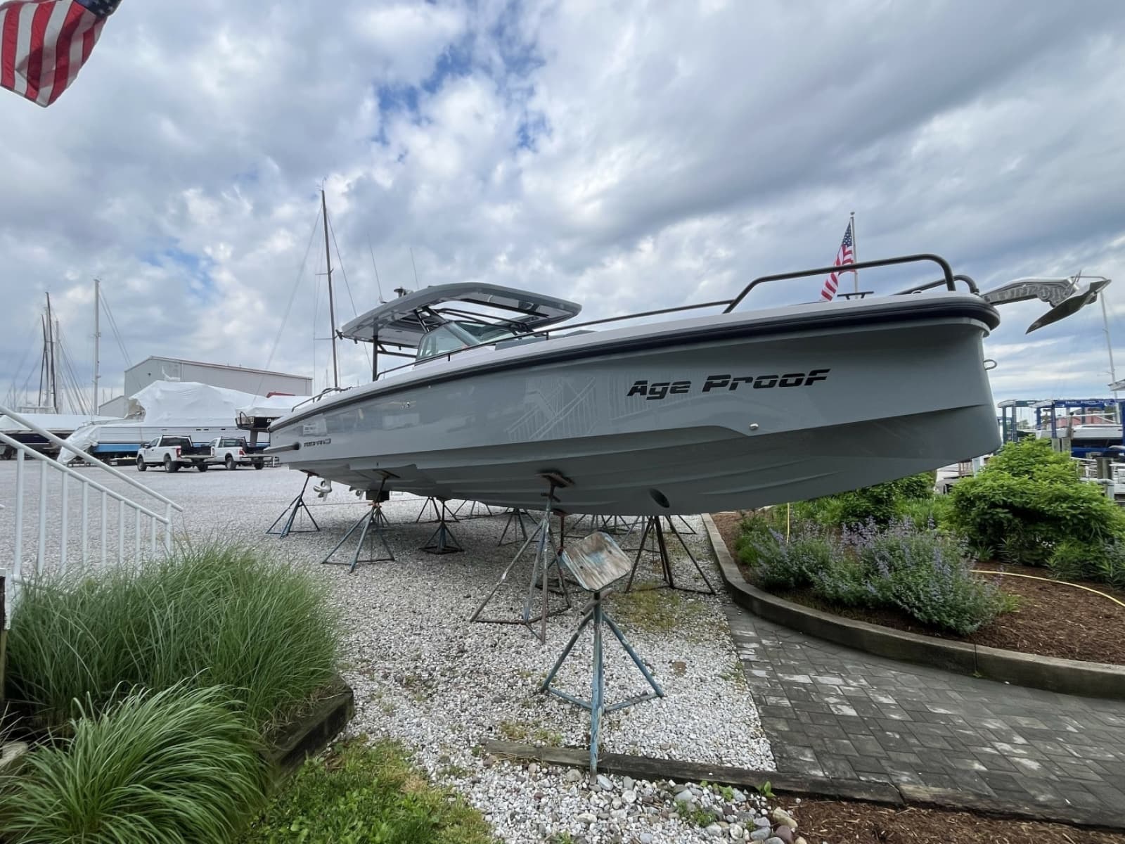 2025 Axopar 37 Sun Top - Photo 15