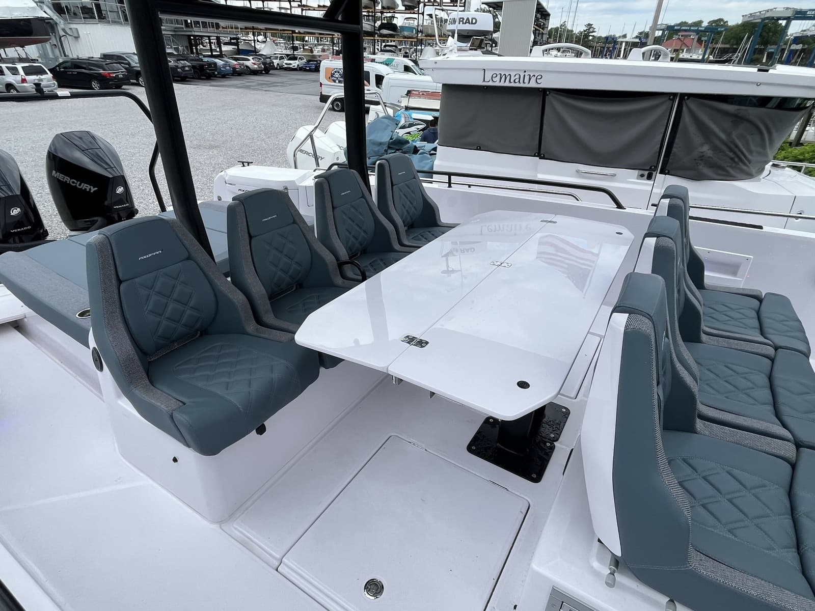 2025 Axopar 37 Sun Top - Photo 45