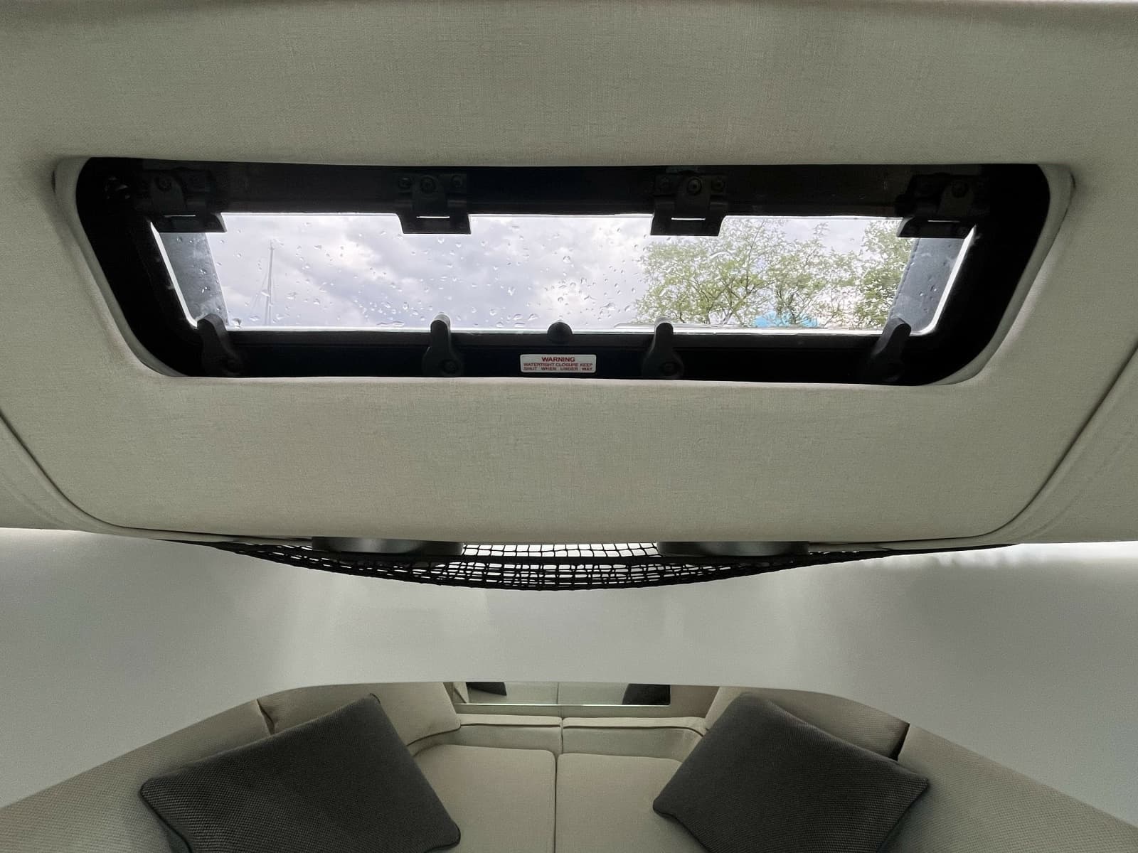 2025 Axopar 37 Sun Top - Photo 54