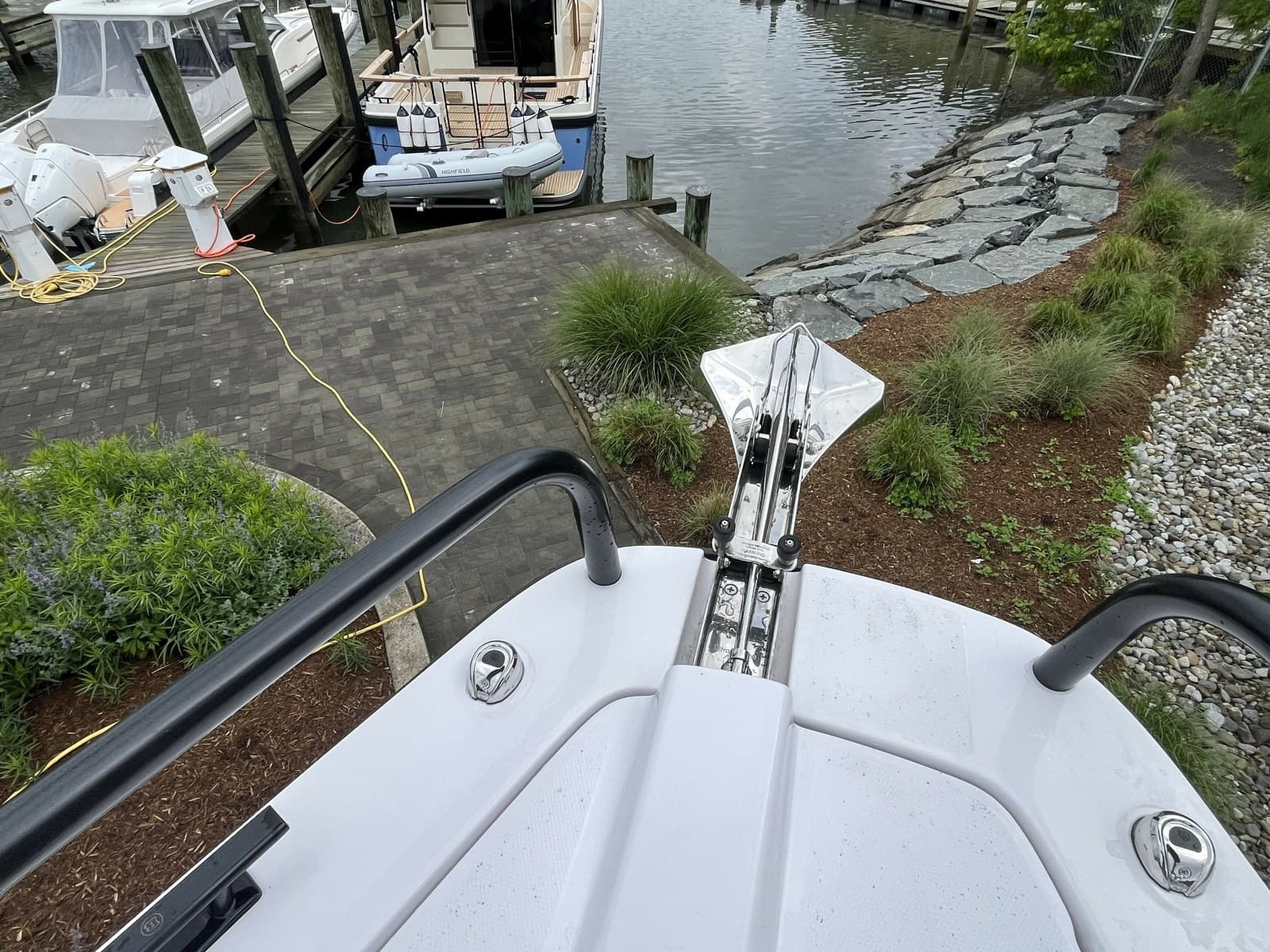 2025 Axopar 37 Sun Top - Photo 55