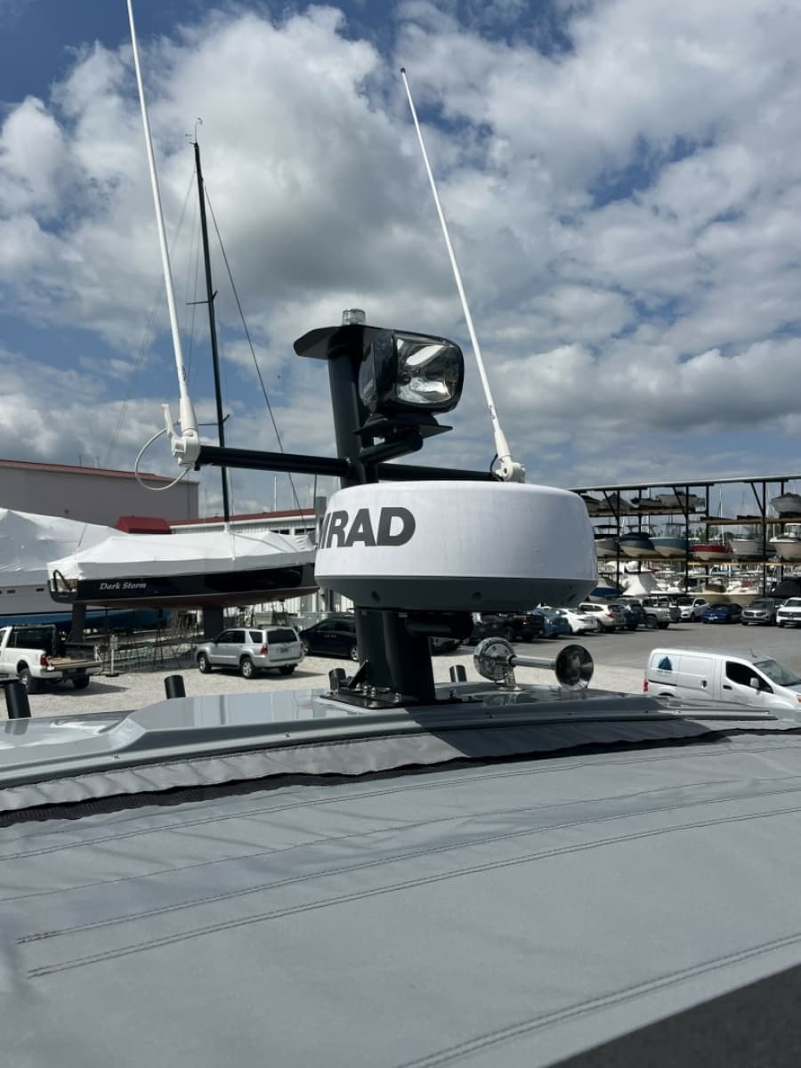 2025 Axopar 37 Sun Top - Photo 61