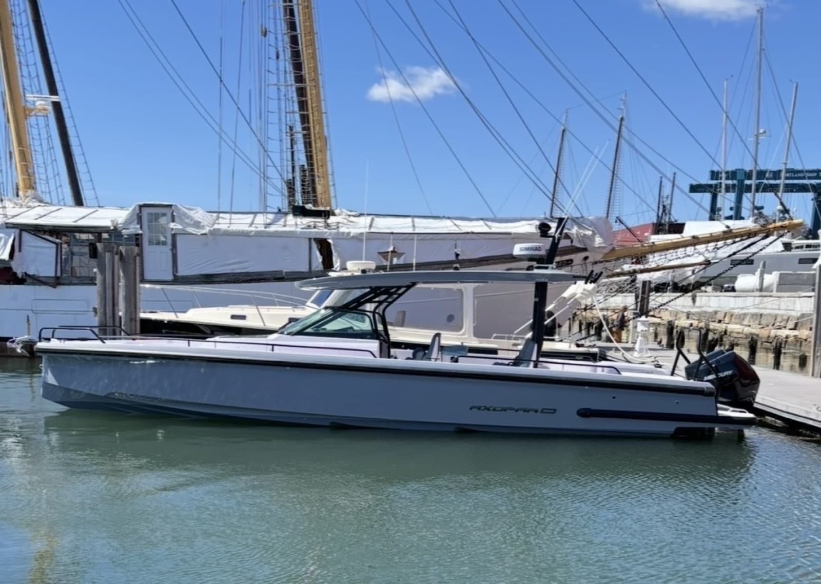 2025 Axopar 37 Sun Top - Photo 1
